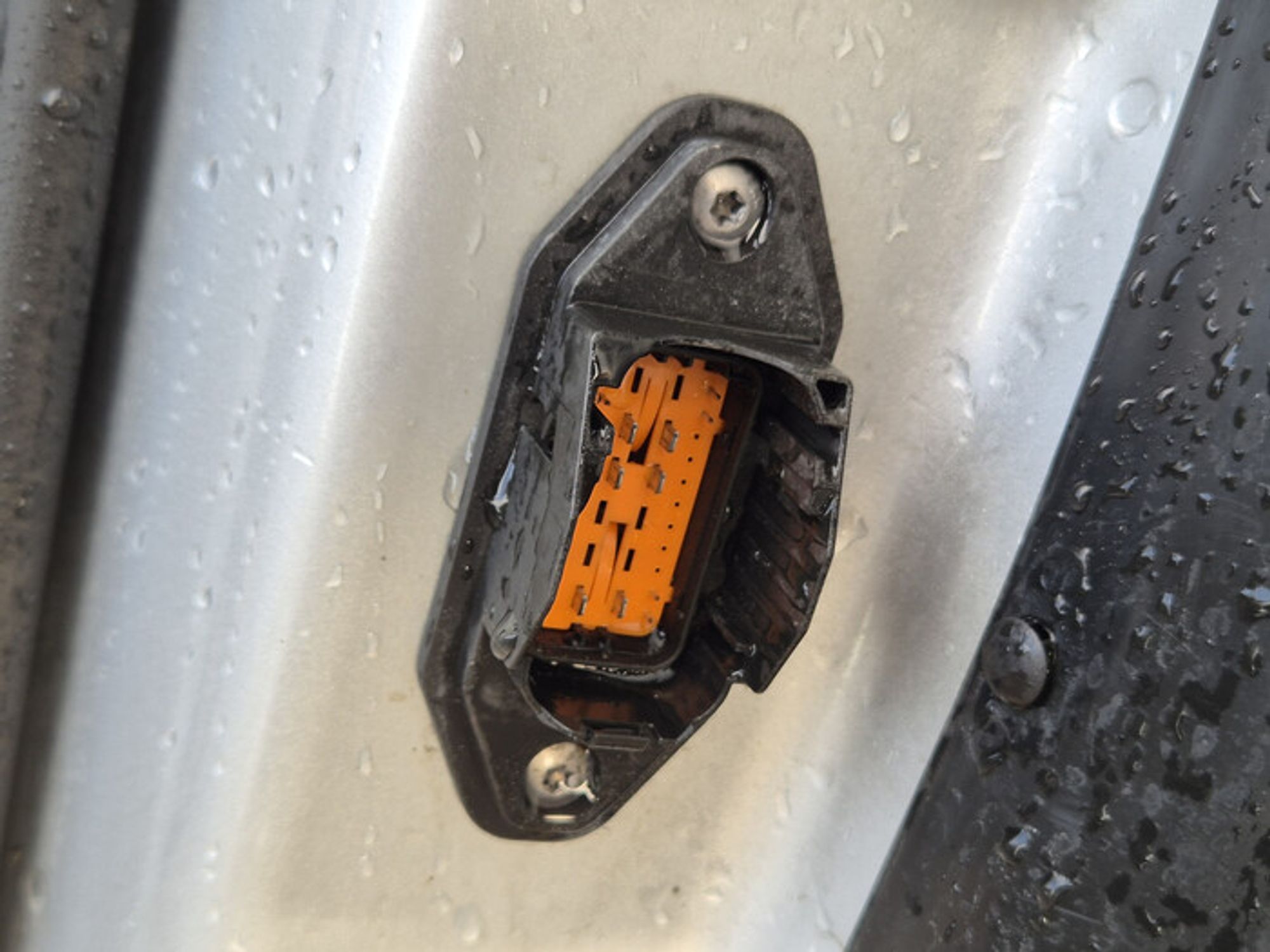 https://ycs.partsauto.market/partsauto-images/thmbs/78ee0fb3787e2dce013ed29fc8a1120c/fdeff8b0932c8acfa9c4f5c0b8045b48/c05fadf41f218ad1457eb07acd48d2a9.jpg