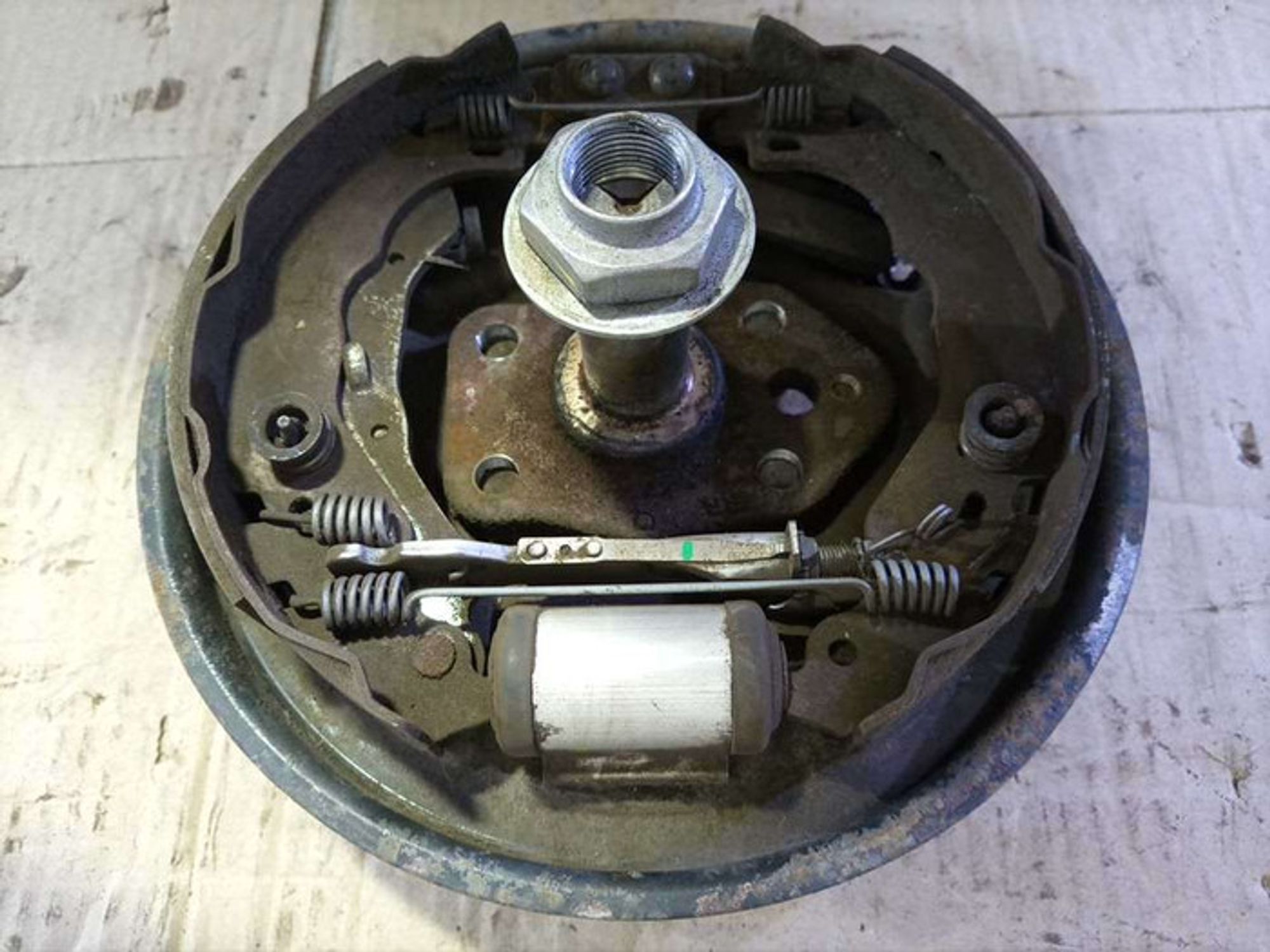https://ycs.partsauto.market/partsauto-images/thmbs/78ee0fb3787e2dce013ed29fc8a1120c/fe49fd2e2be00727a30d2622686158f9/aac168310f6145a71582c9dc10db314e.jpg