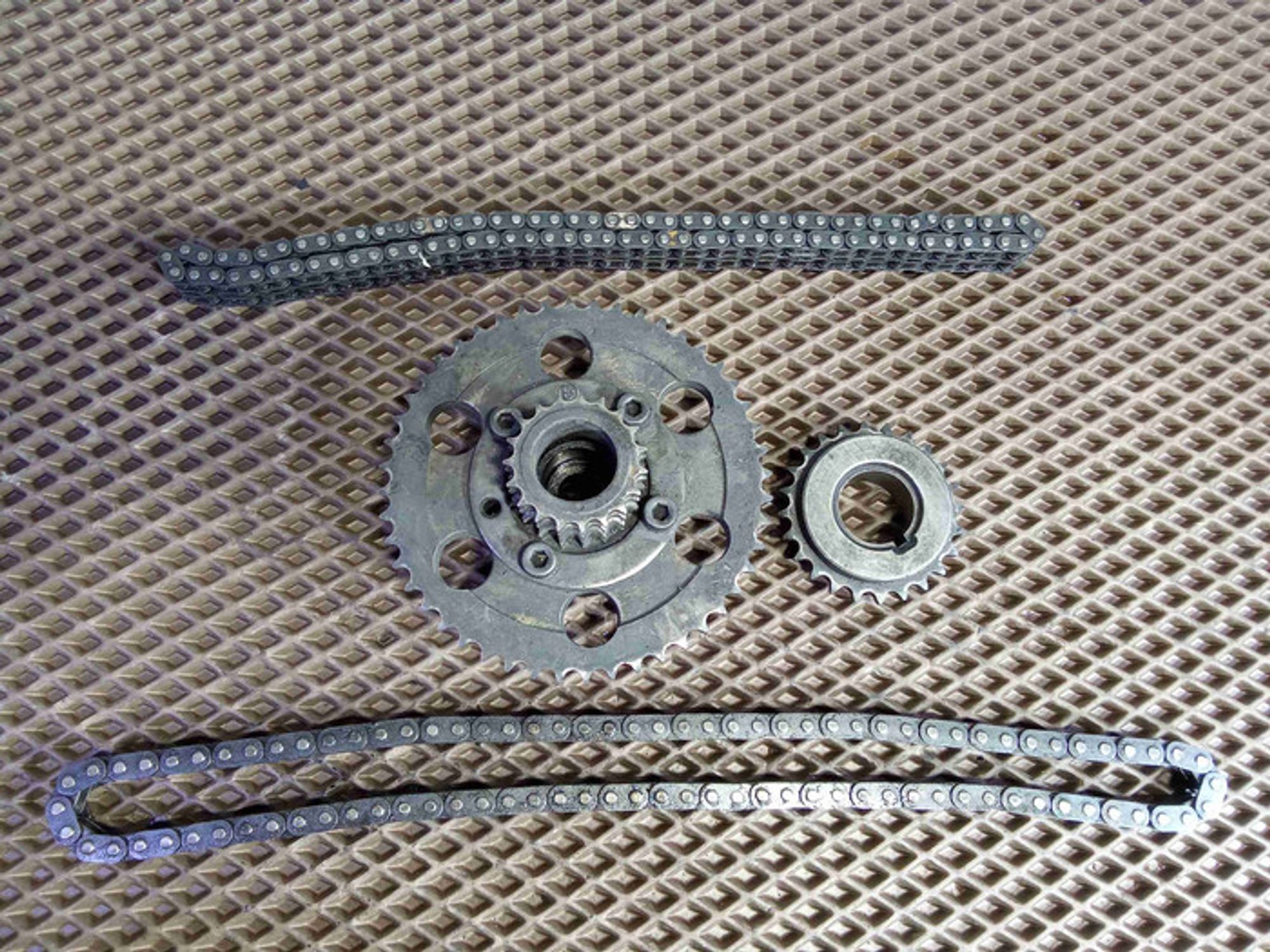 https://ycs.partsauto.market/partsauto-images/thmbs/78ee0fb3787e2dce013ed29fc8a1120c/fe8fd4473c3460fae883de7dff9a22e6/89b44fc68e56dfb2c800c9032ce9a31d.jpg
