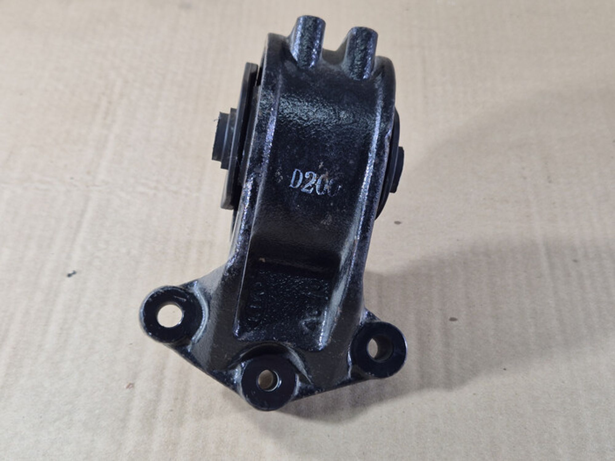 https://ycs.partsauto.market/partsauto-images/thmbs/78ee0fb3787e2dce013ed29fc8a1120c/fec2fd2d29b2ea80181b4d4da1d2213a/ddcf85daf44058d7370a1fd4ff3e58d1.jpg