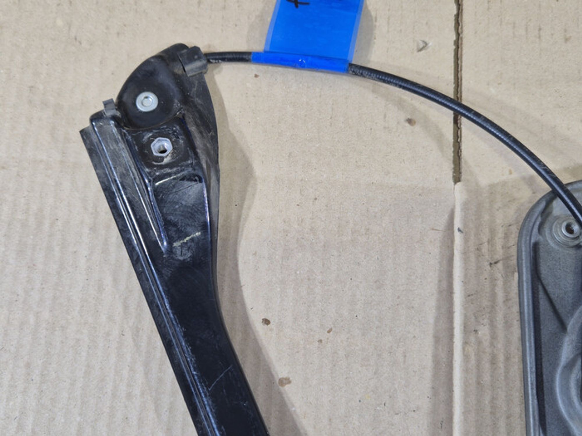 https://ycs.partsauto.market/partsauto-images/thmbs/78ee0fb3787e2dce013ed29fc8a1120c/ffbbbf238fc8c893d81a633567aba5c0/1877987934714339a979e3ccea0fd766.jpg