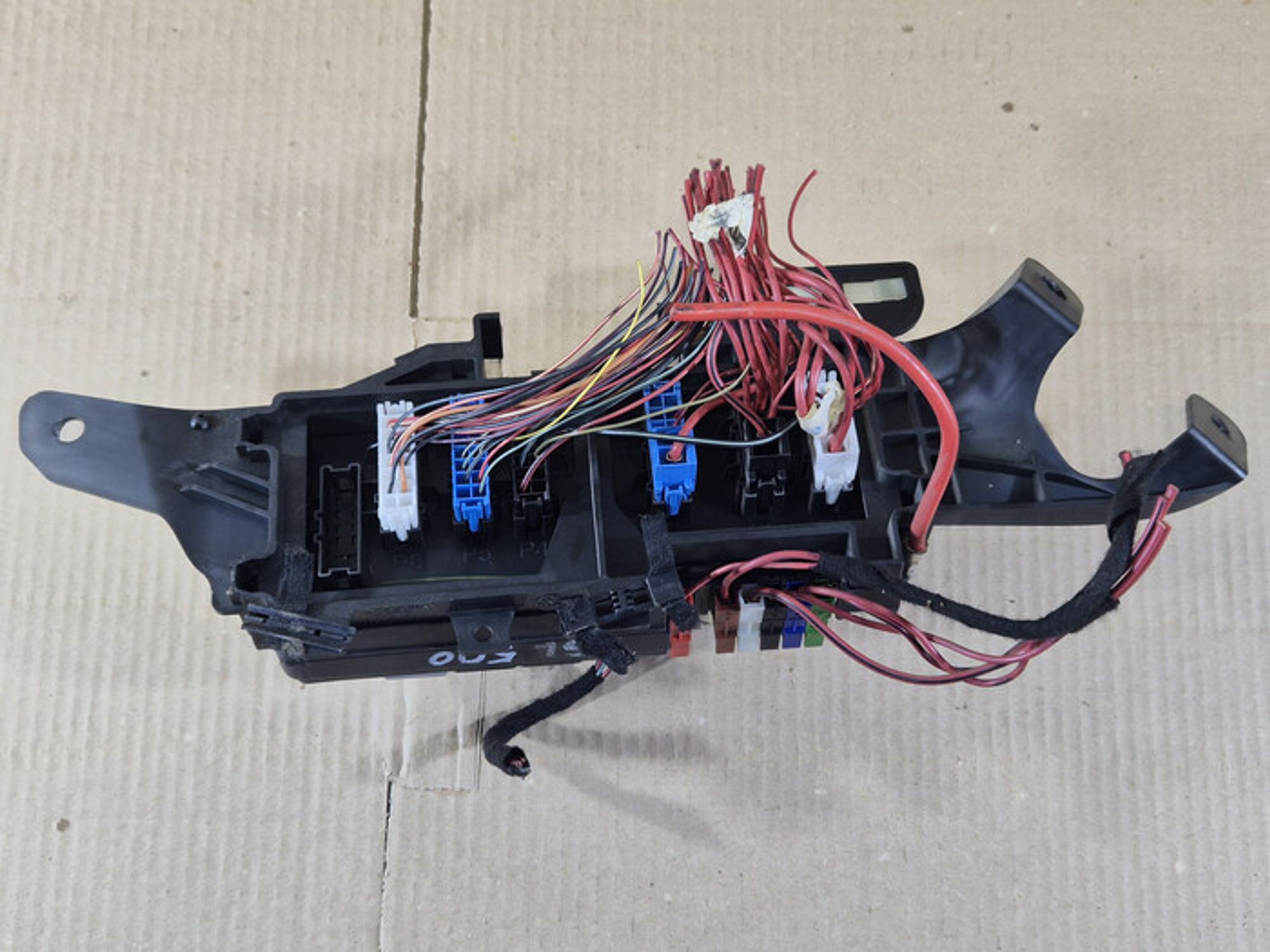 https://ycs.partsauto.market/partsauto-images/thmbs/78ee0fb3787e2dce013ed29fc8a1120c/ffe73d6eb6e2223f415c5724bc0d7e6f/47b8df8f427abd669b6d40c7523b50b1.jpg