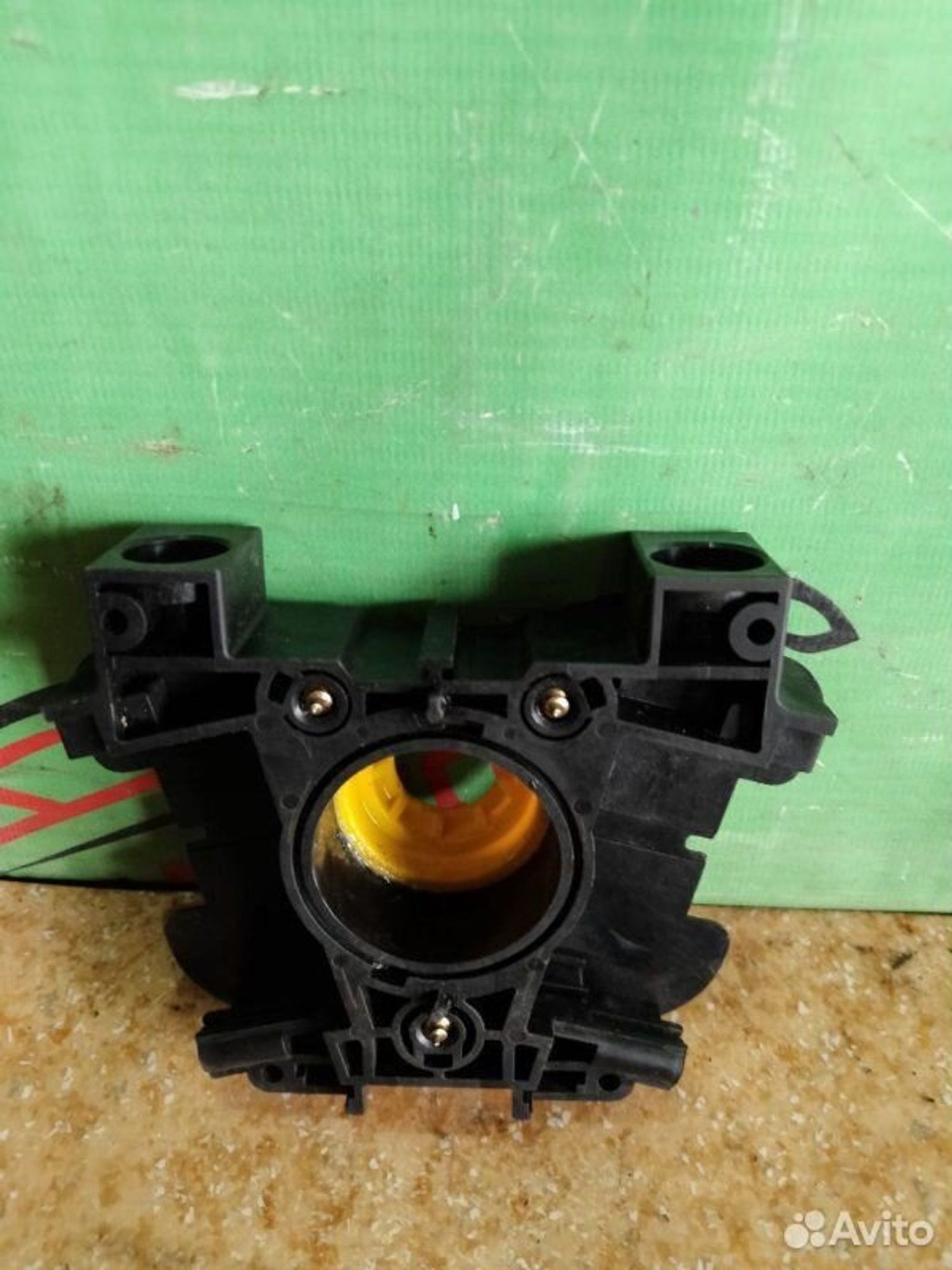 https://ycs.partsauto.market/partsauto-images/thmbs/7cfef6f3f711b4301ce5946b404c3455/149cd615137afbb01727526d0aeef24d/0854f612a9d97aee67690959baccce00.jpg