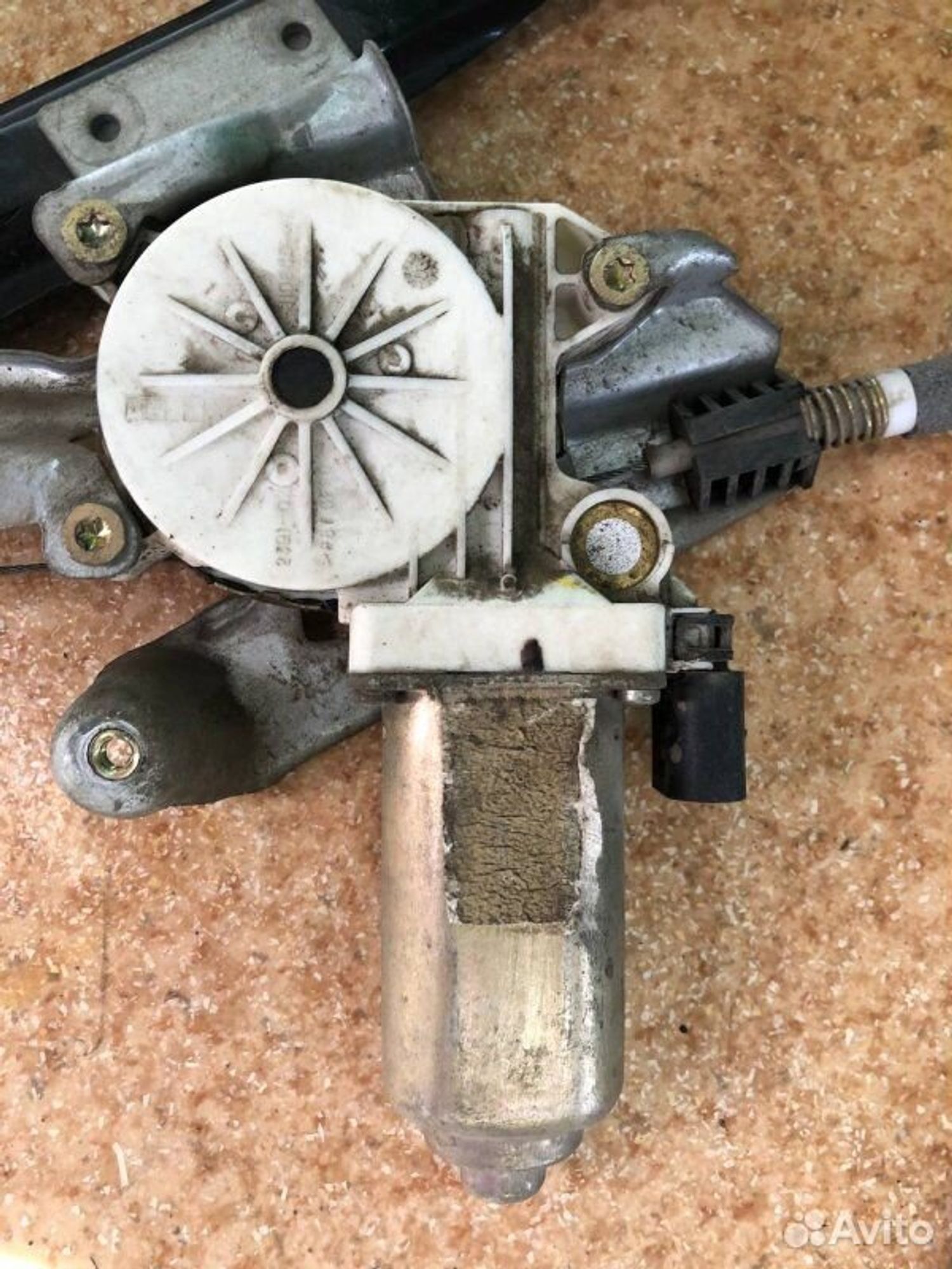 https://ycs.partsauto.market/partsauto-images/thmbs/7cfef6f3f711b4301ce5946b404c3455/94572f079039b183f3cbc2921d8ae76a/12a334036620e817d804284564d2e570.jpg