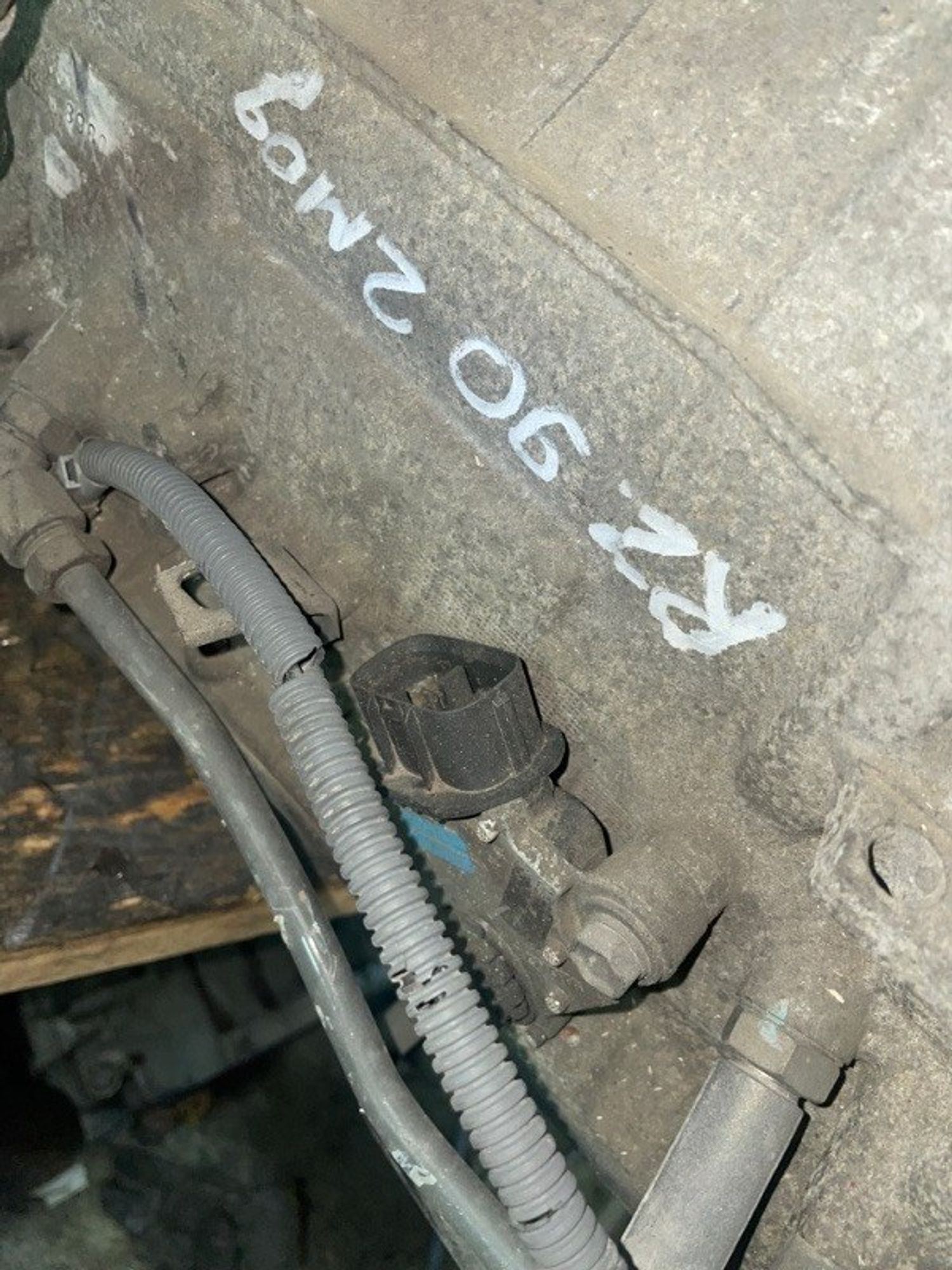 https://ycs.partsauto.market/partsauto-images/thmbs/8250d5d92312be6652100661c6b8586d/20df34b0fc48eaa1558bb198f4b9e60e/bb94668e58354709cbb012c86b5b450c.jpg