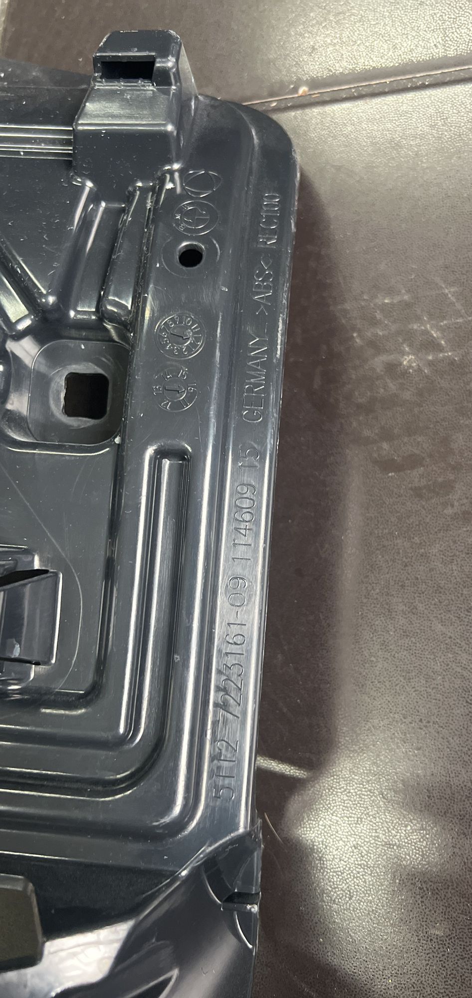 https://ycs.partsauto.market/partsauto-images/thmbs/82798d1dea2c19ada63d093c70529e74/parts/2476f915-110d-54b2-9545-61d9e7134645_fb081481a48afa7c2d02a4b3125b6674.jpg