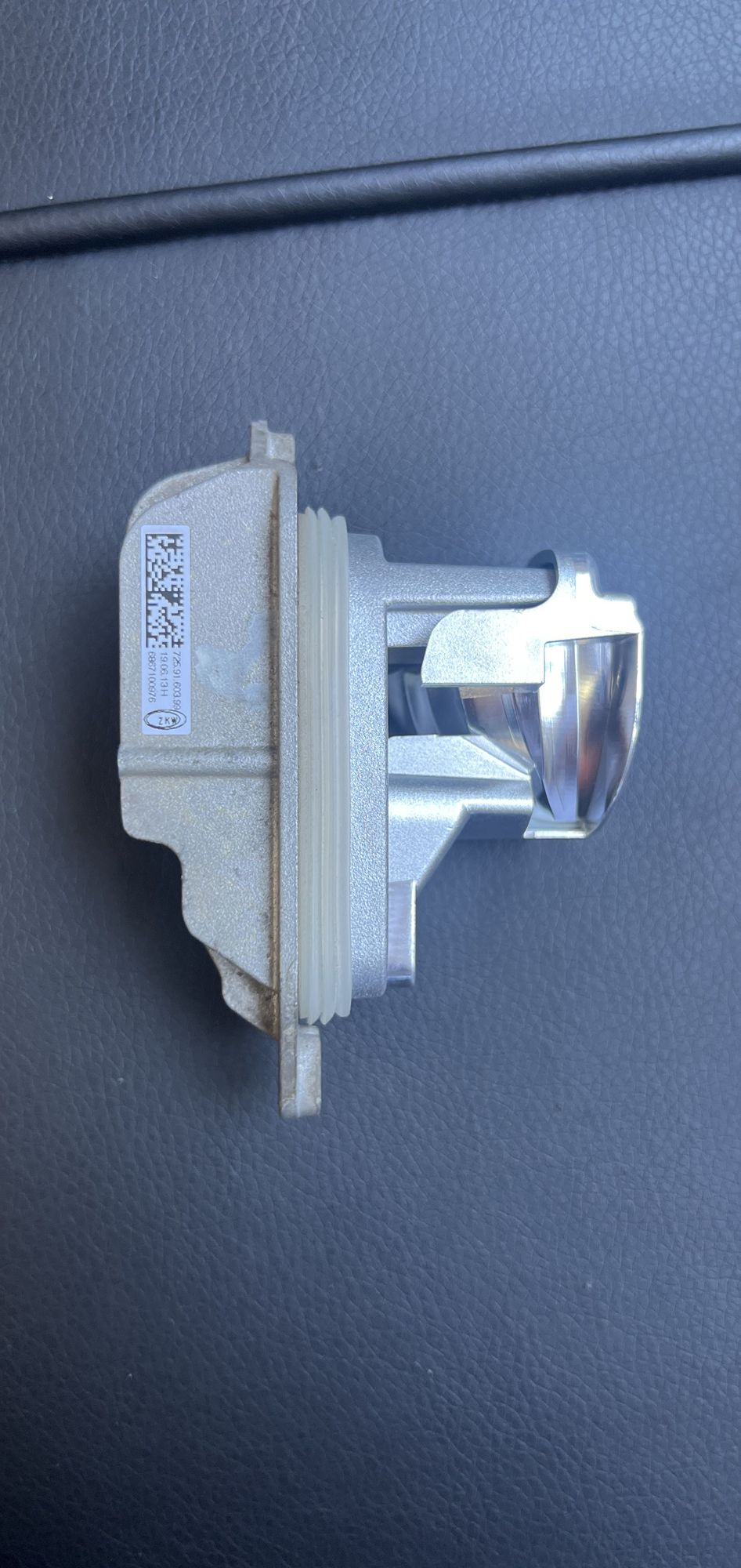 https://ycs.partsauto.market/partsauto-images/thmbs/82798d1dea2c19ada63d093c70529e74/parts/584bb51c-0b1a-57b4-b4fd-337b73b4ca62_389198065d6cfe08a2c10a46727ebc3c.jpg