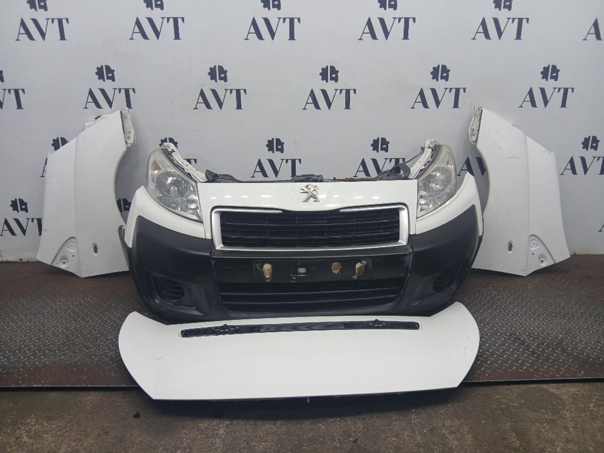 Ноускат (Nose Cut) Peugeot Expert G9, 90000 рублей, Москва