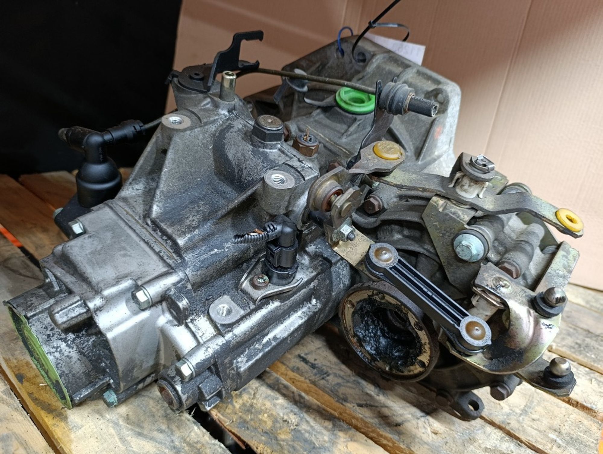 МКПП Seat Leon BCA FSQ, 20000 рублей, Москва