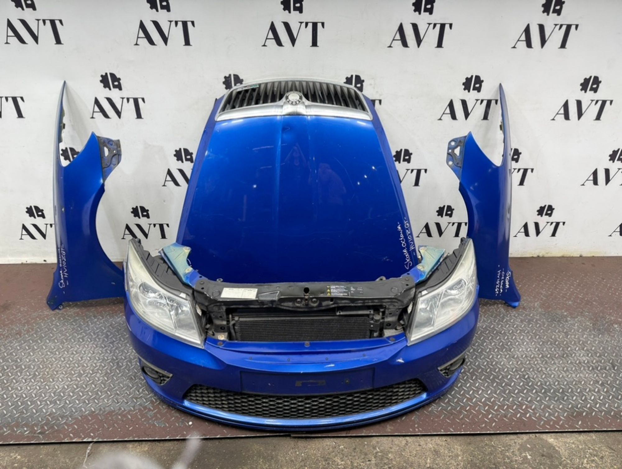 Ноускат (Nose Cut) Skoda Octavia A5 1Z0807221R, 135000 рублей, Москва