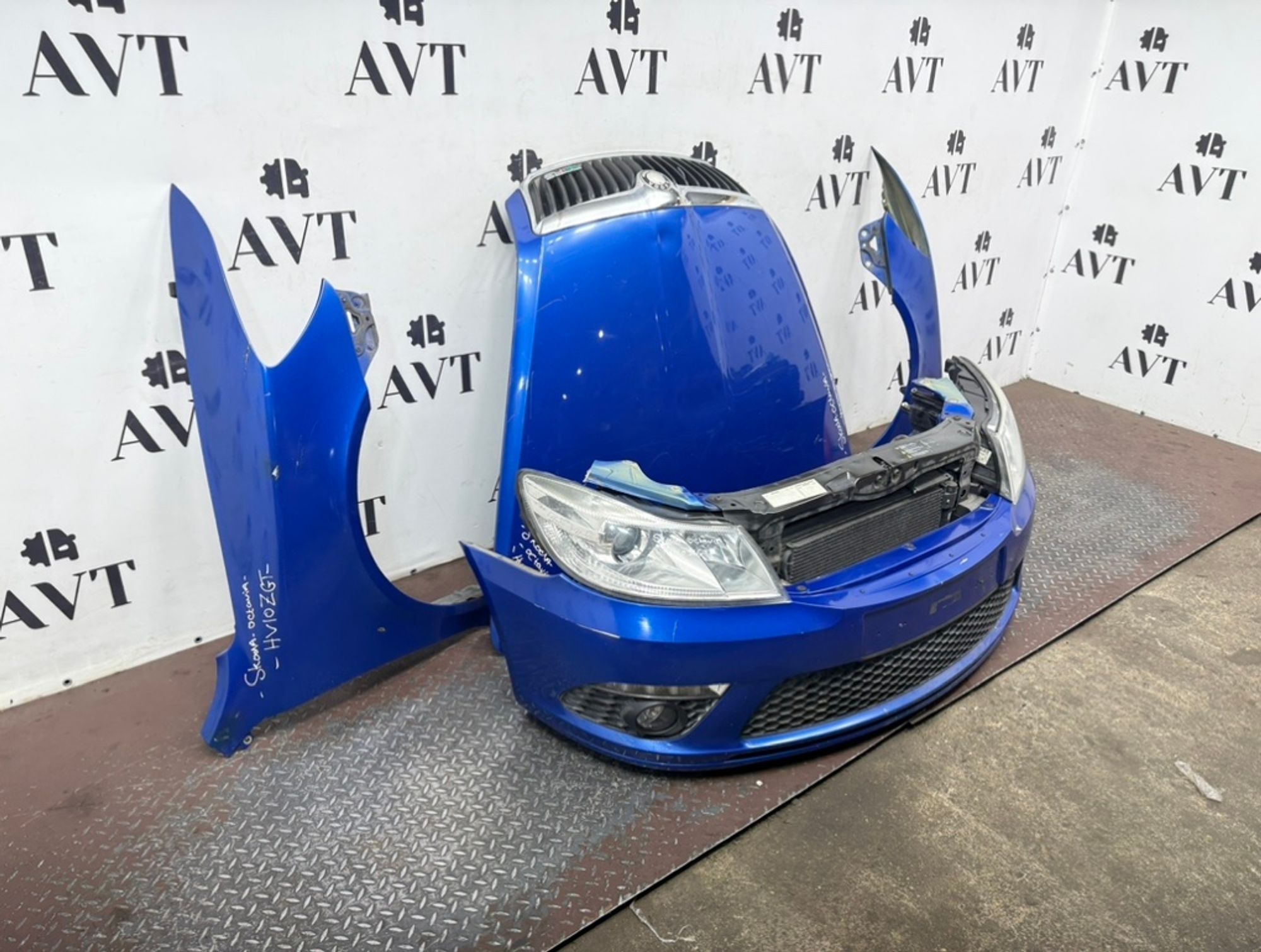 Ноускат (Nose Cut) Skoda Octavia A5 1Z0807221R, 135000 рублей, Москва