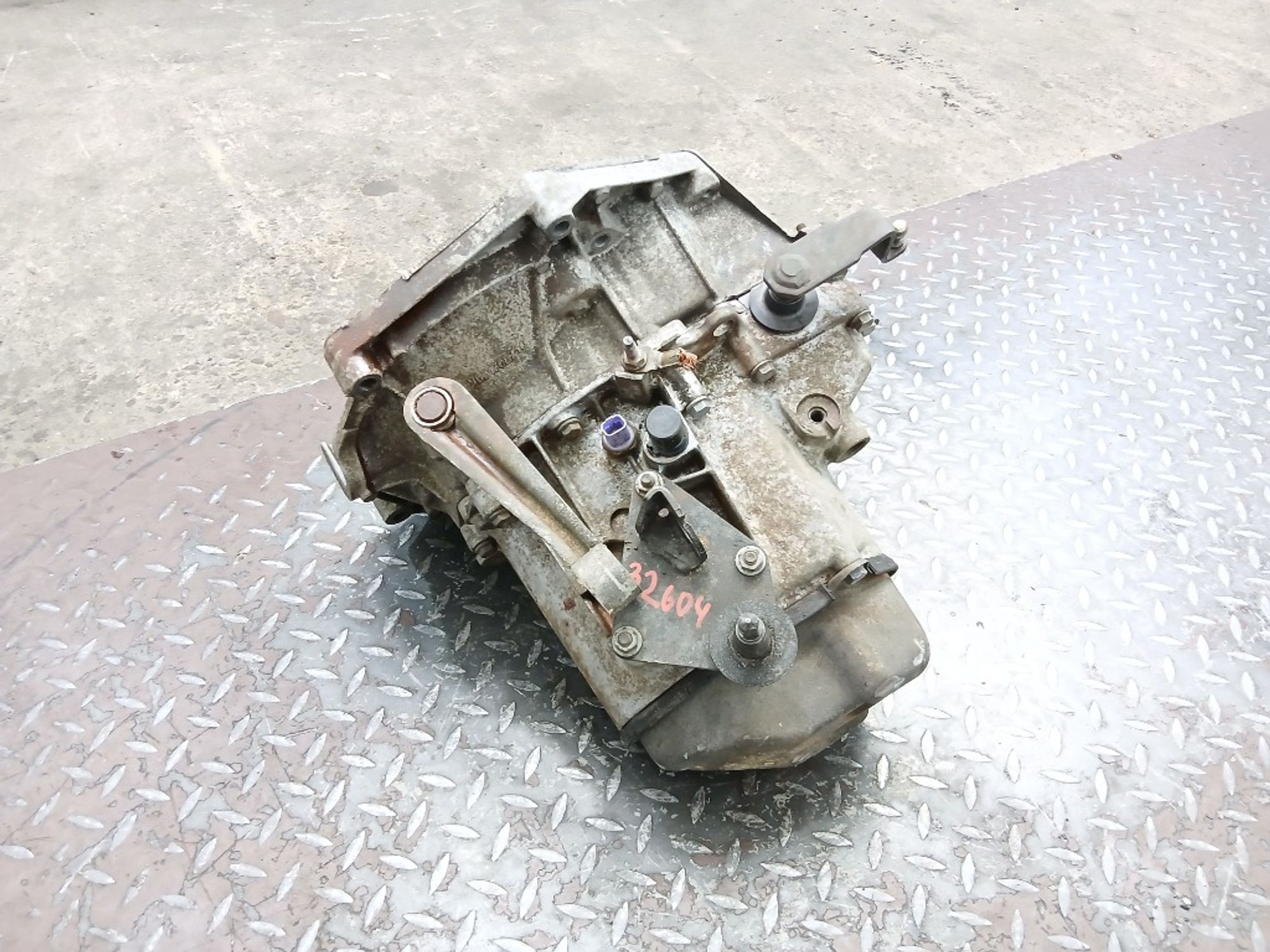 МКПП Peugeot 207 KFW 20CP81, 18000 рублей, Москва