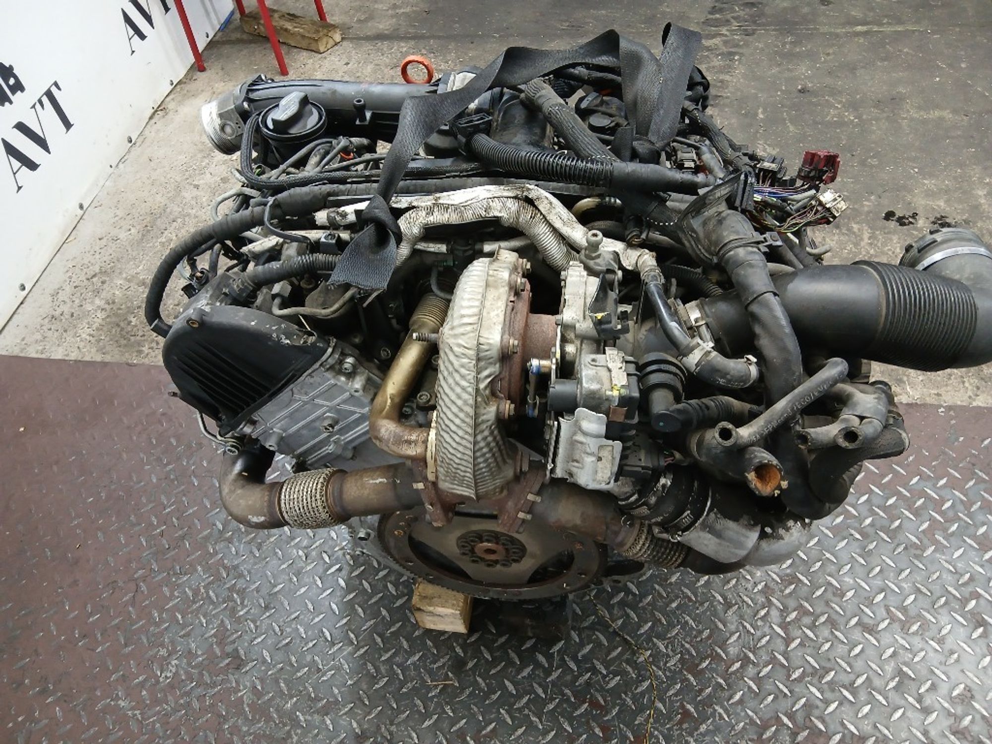 Двигатель Audi Q7 4L CJG CJG, 360000 рублей, Москва