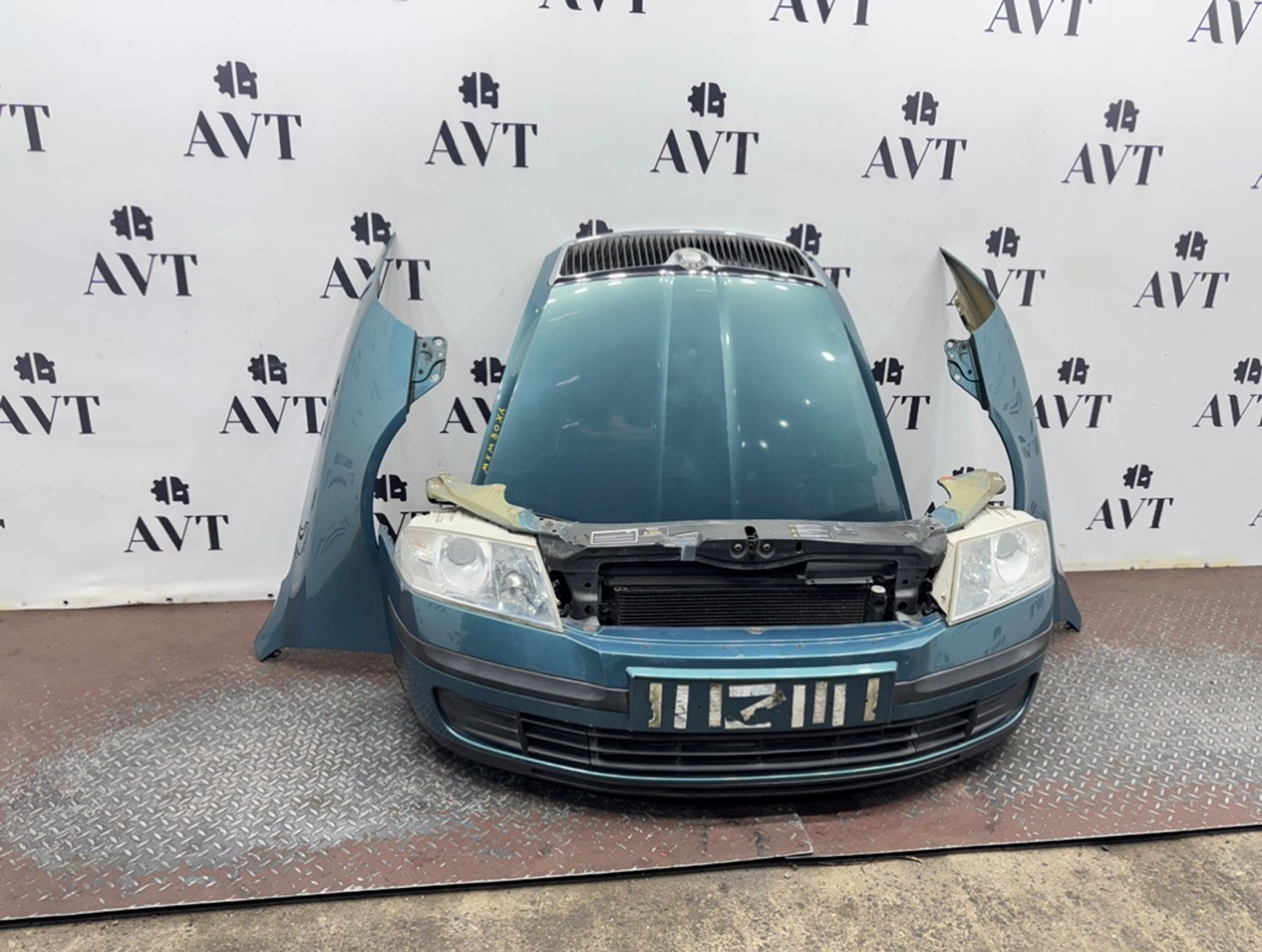 Ноускат (Nose Cut) Skoda Octavia A5 1Z0807221, 95000 рублей, Москва