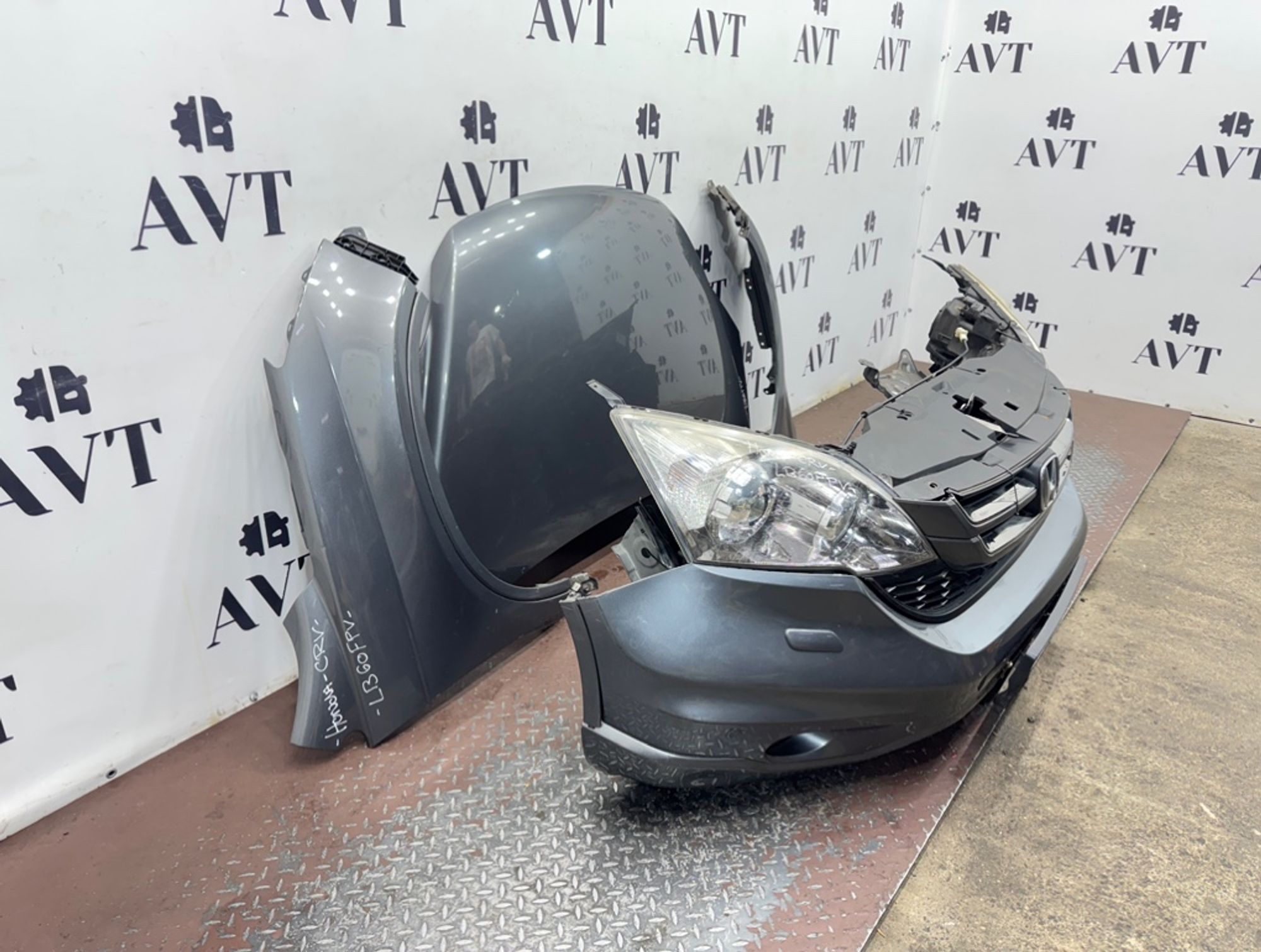 Ноускат (Nose Cut) Honda CR-V RE 71127SWWE31ZF, 170000 рублей, Москва