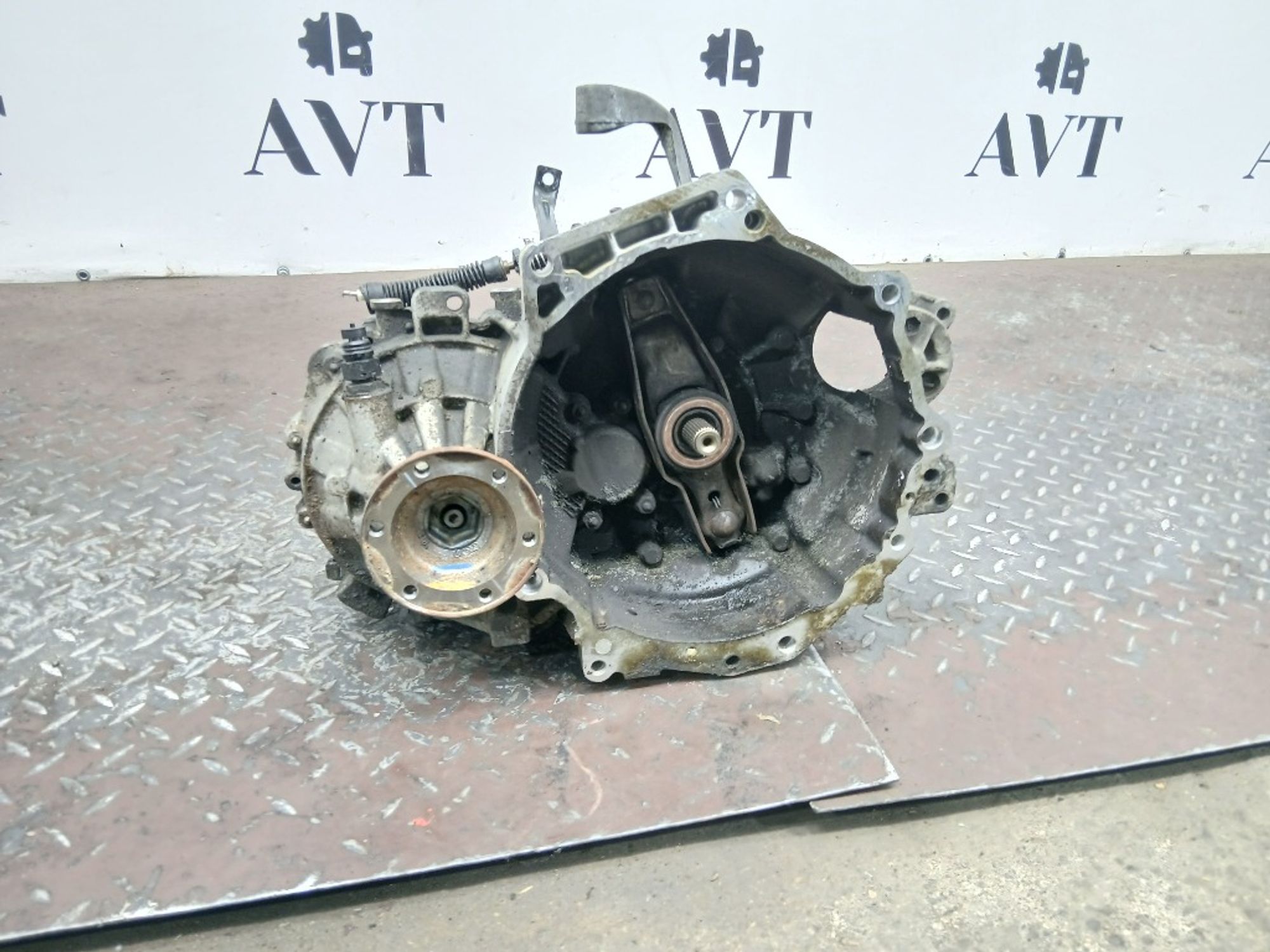МКПП Skoda Octavia AUM EYS, 25000 рублей, Москва