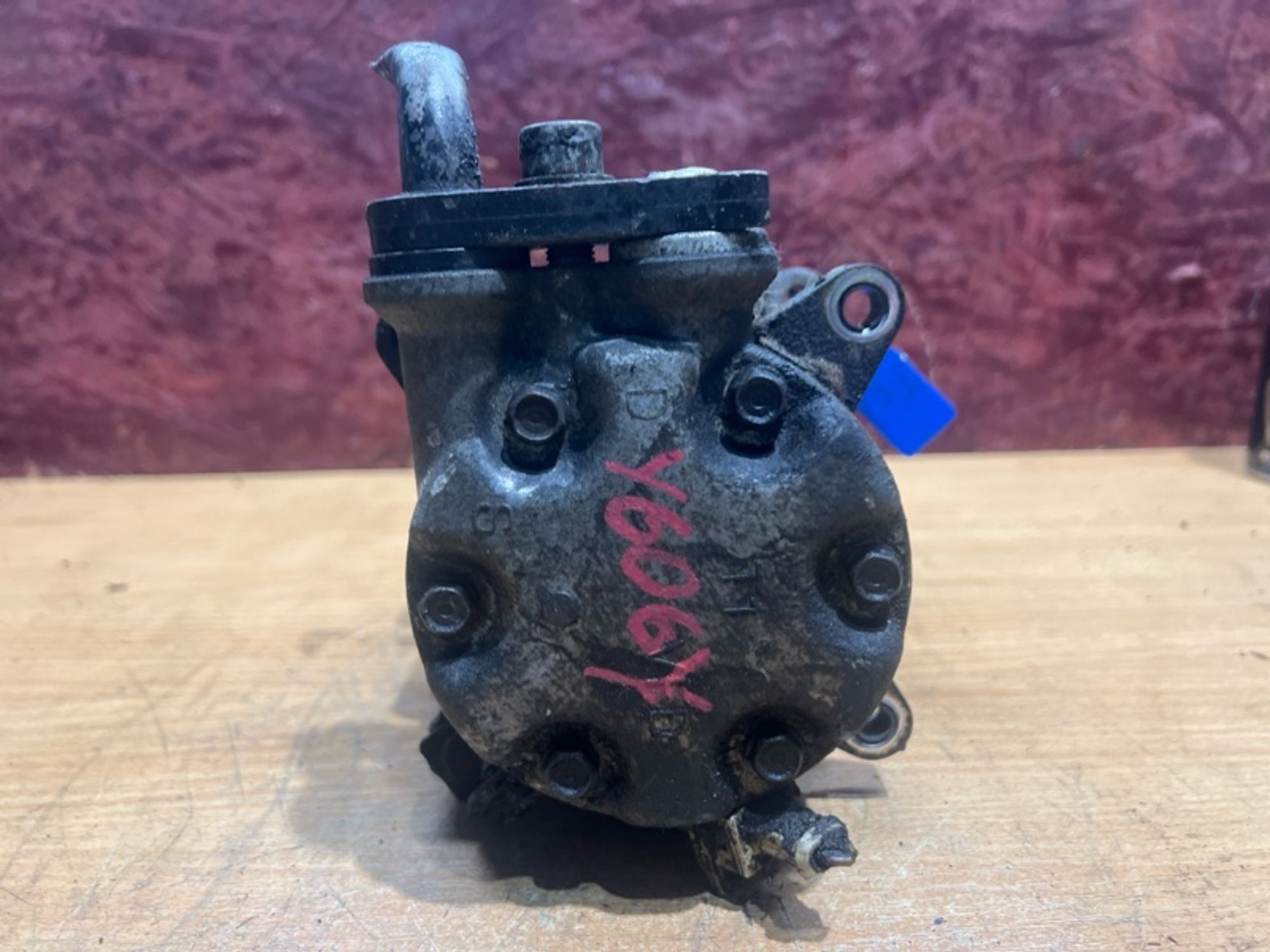 https://ycs.partsauto.market/partsauto-images/thmbs/84e14ca707935ccb1ed00cae054931e6/09305c52475182bbfefbfa0662b67ee0/49bbdfc73a02ce862a0bfa5930061e12.jpg
