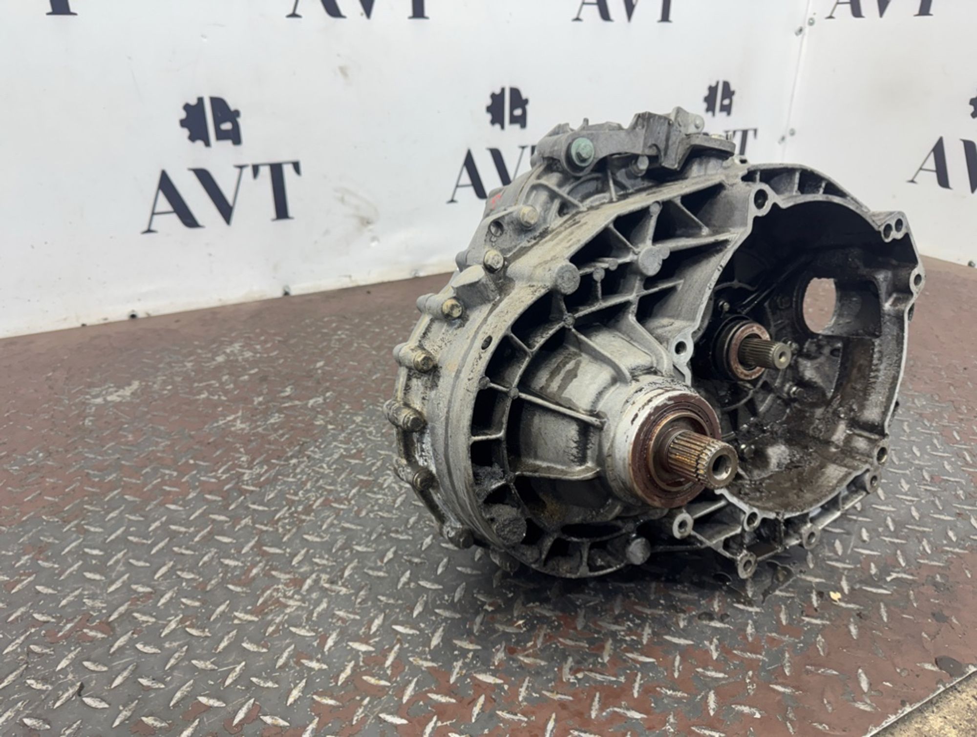 МКПП Volkswagen Transporter T5 AXE GWB, 65000 рублей, Москва