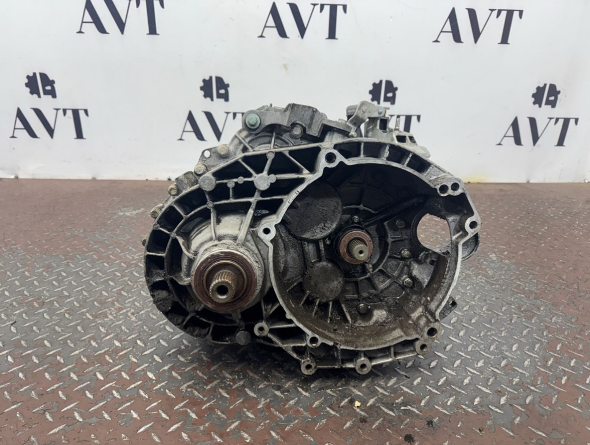 МКПП Volkswagen Transporter T5 AXE GWB, 65000 рублей, Москва