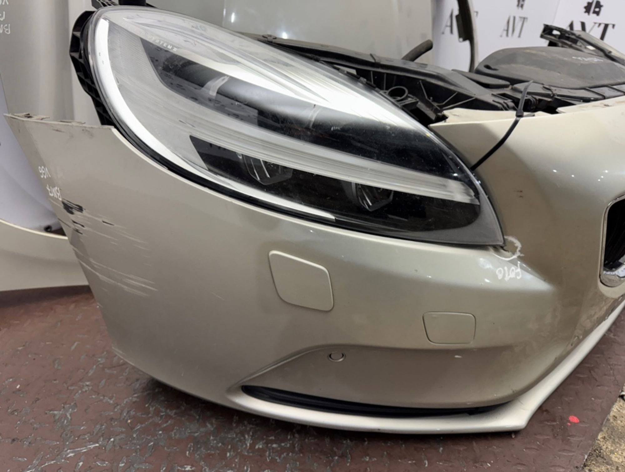 Ноускат (Nose Cut) Volvo V40 31283732, 125000 рублей, Москва