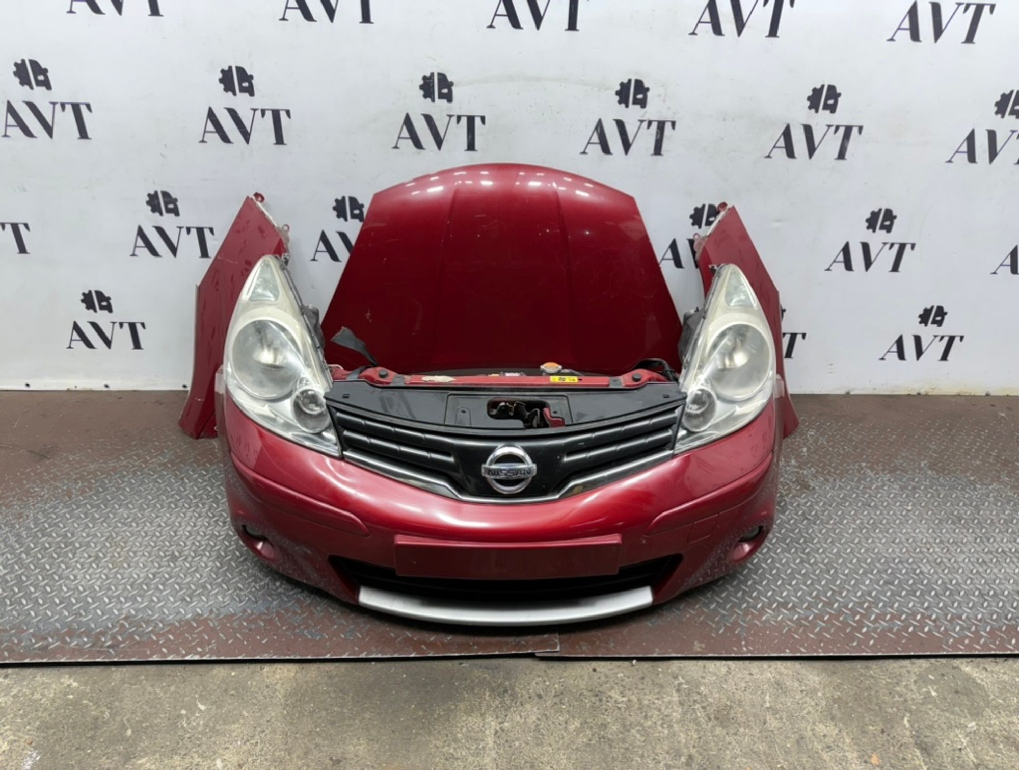 Ноускат (Nose Cut) Nissan Note E11 620228Y20H, 95000 рублей, Москва