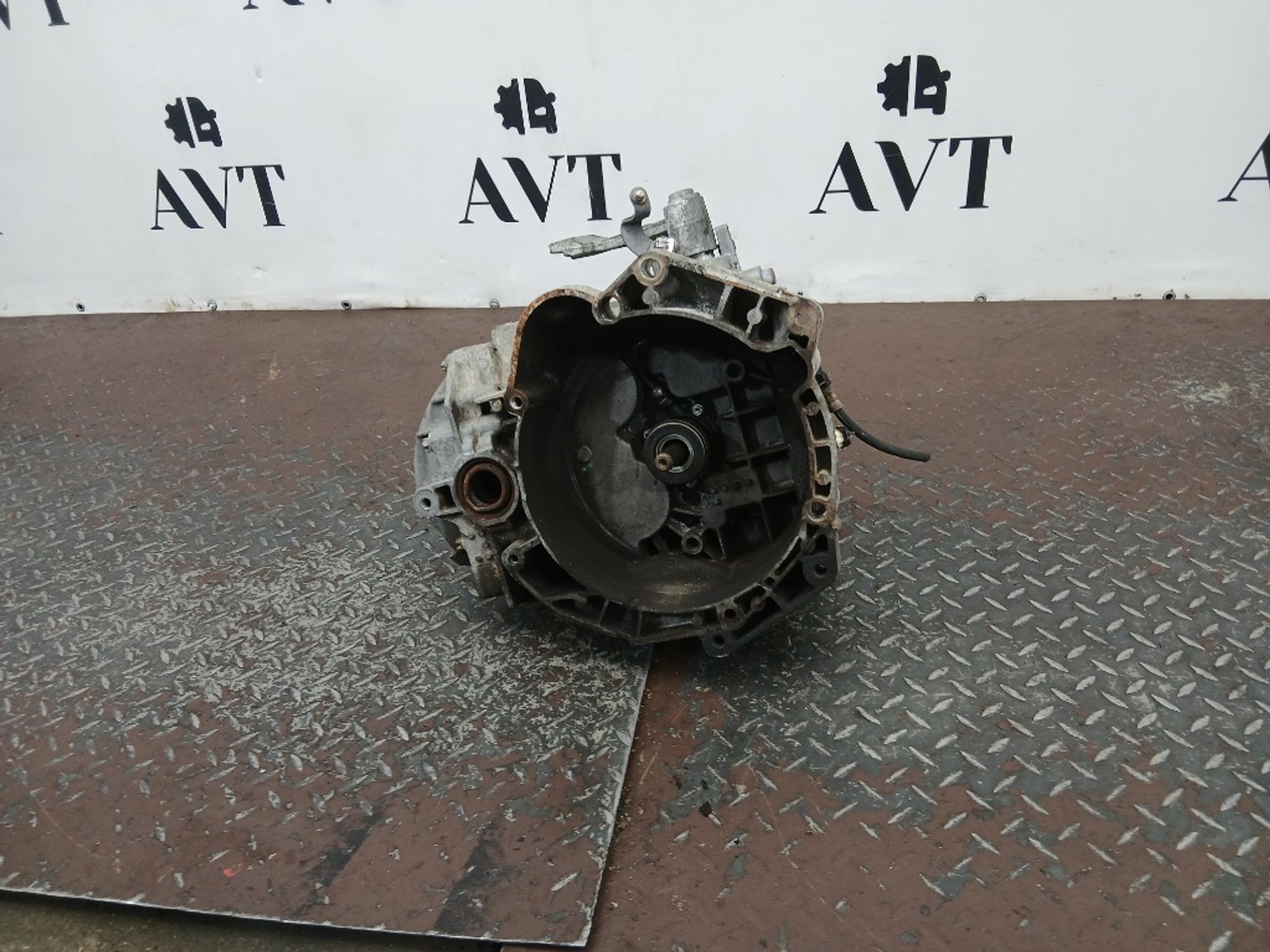 МКПП Opel Corsa Z13DTH 55193621, 15000 рублей, Москва