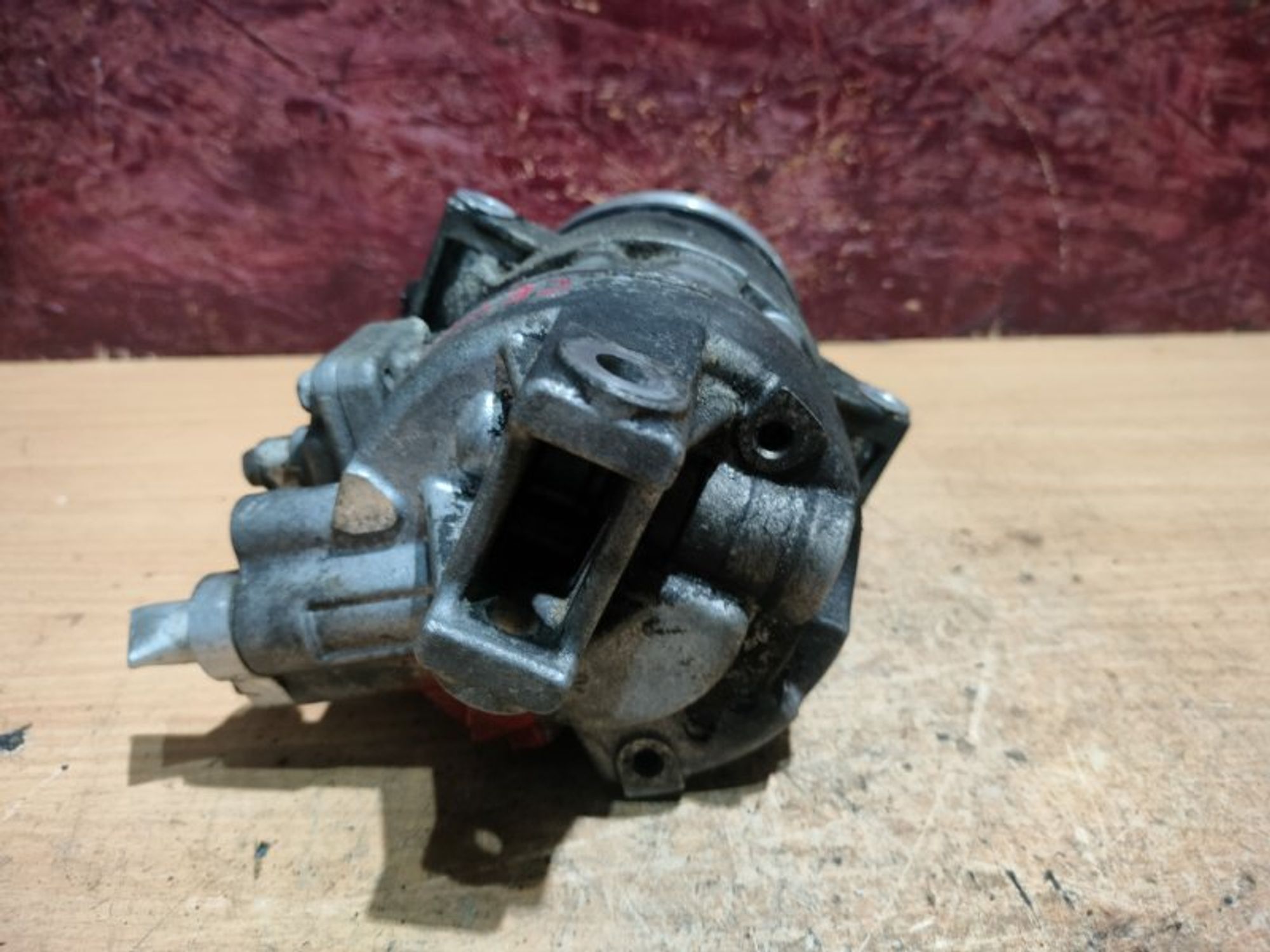 https://ycs.partsauto.market/partsauto-images/thmbs/84e14ca707935ccb1ed00cae054931e6/1848a78f5e1b786a3ee902844066c843/ccbcc53b96cb129e3f7dfbfc2de9fa47.jpg