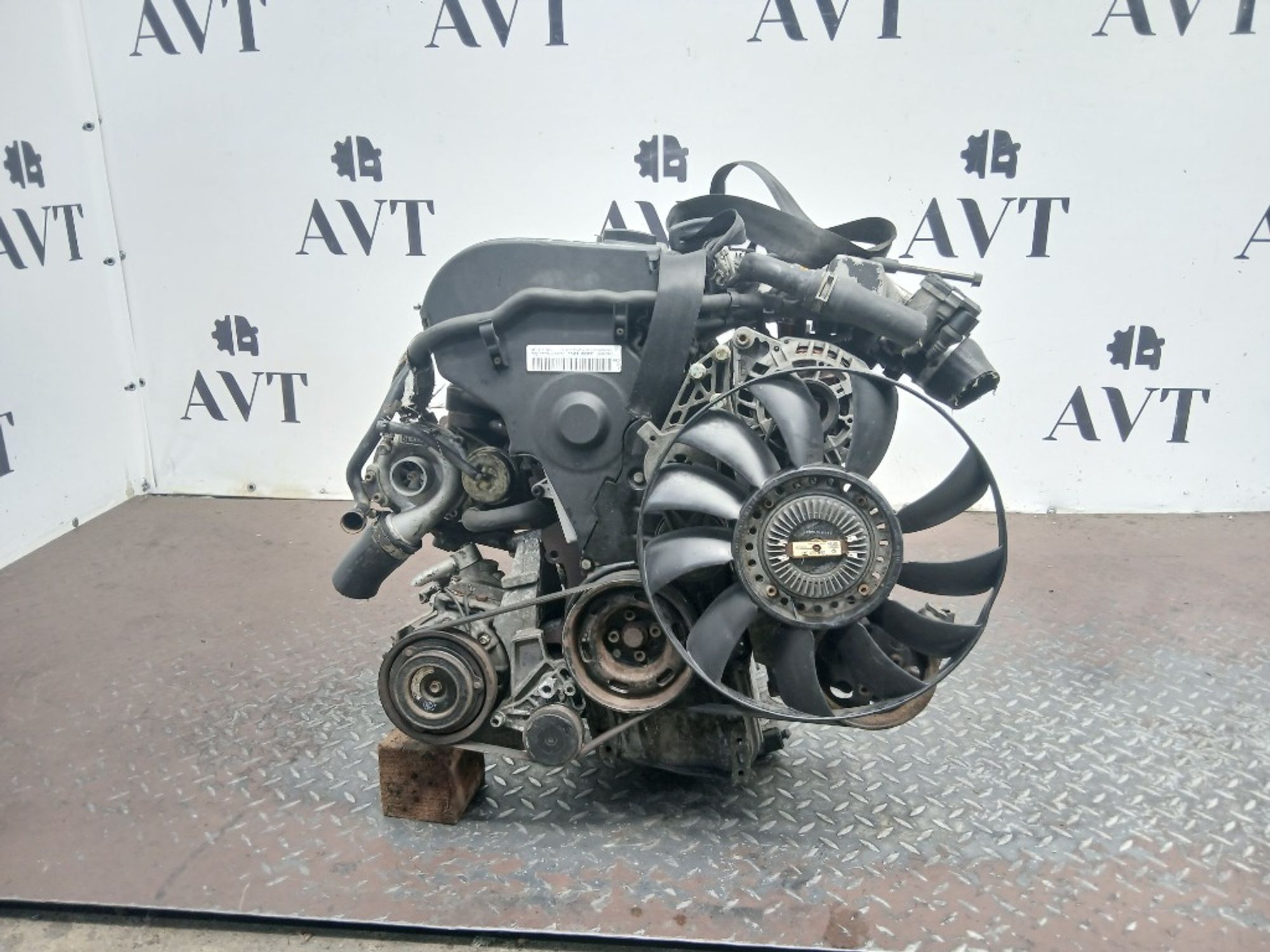 Двигатель Volkswagen Passat B5 AWT AWT, 105000 рублей, Москва