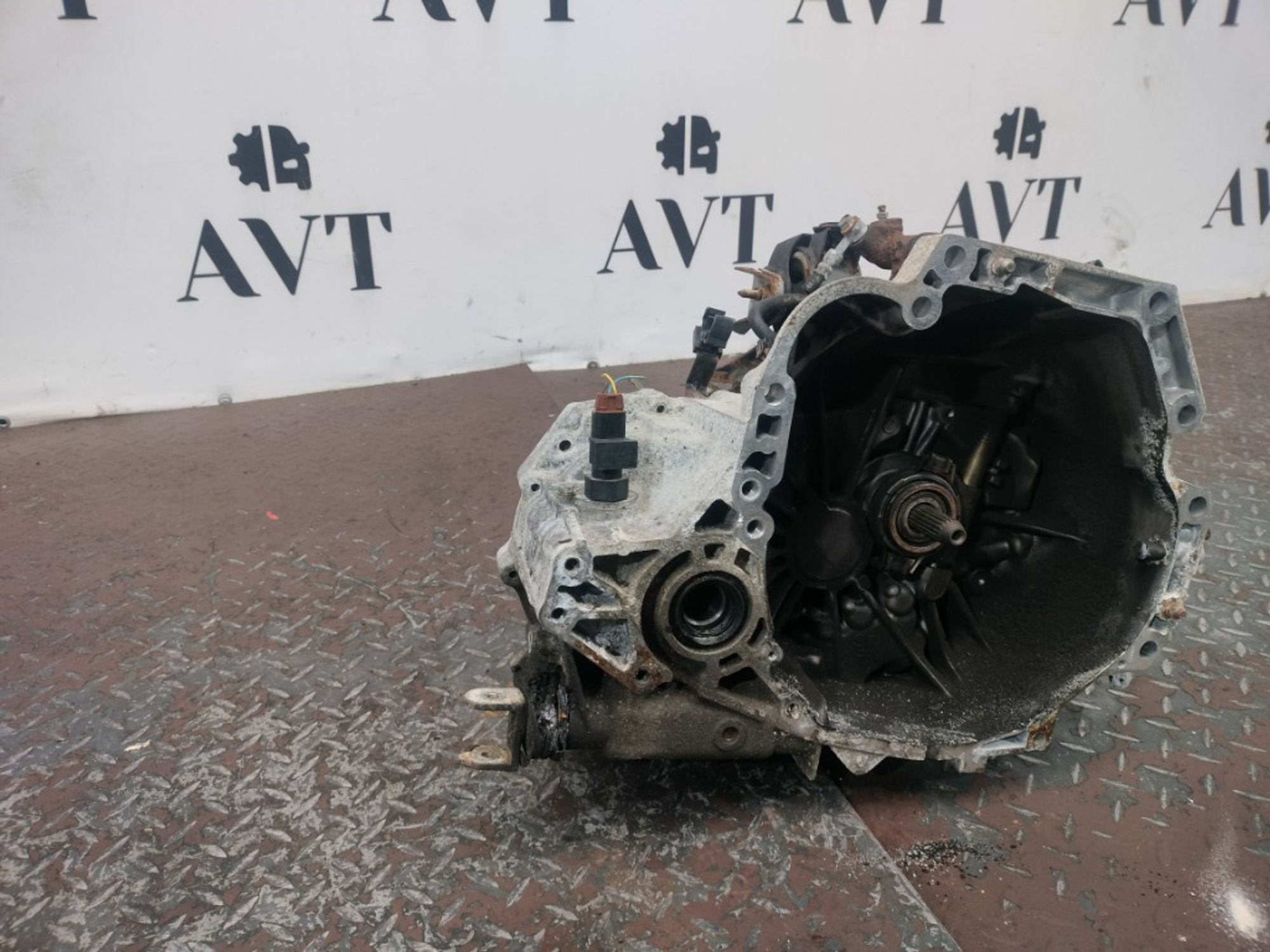 МКПП Nissan Primera SR20DE 320106J006, 20000 рублей, Москва