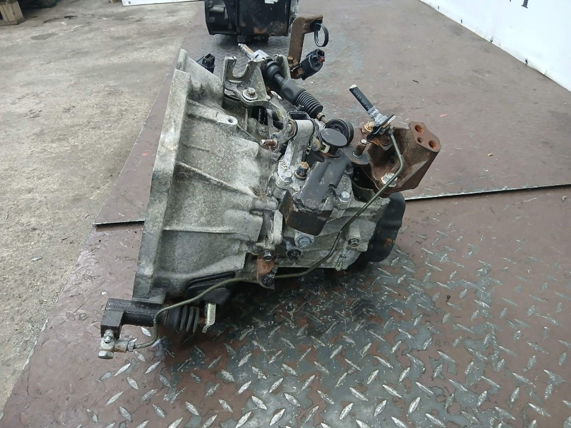 МКПП KIA Rio 2 G4EE M5CF1, 12000 рублей, Москва