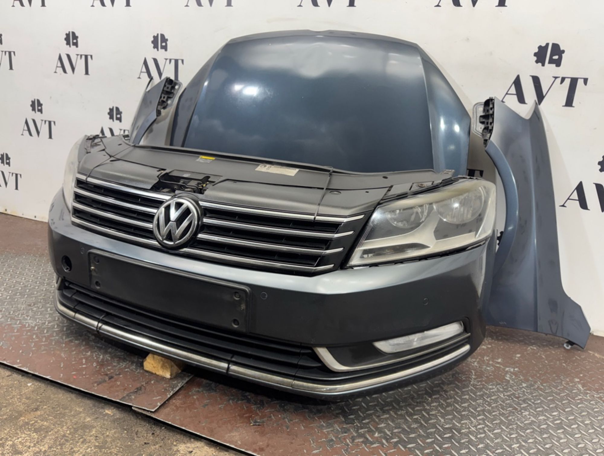 Ноускат (Nose Cut) Volkswagen Passat B7 3AA807217, 140000 рублей, Москва