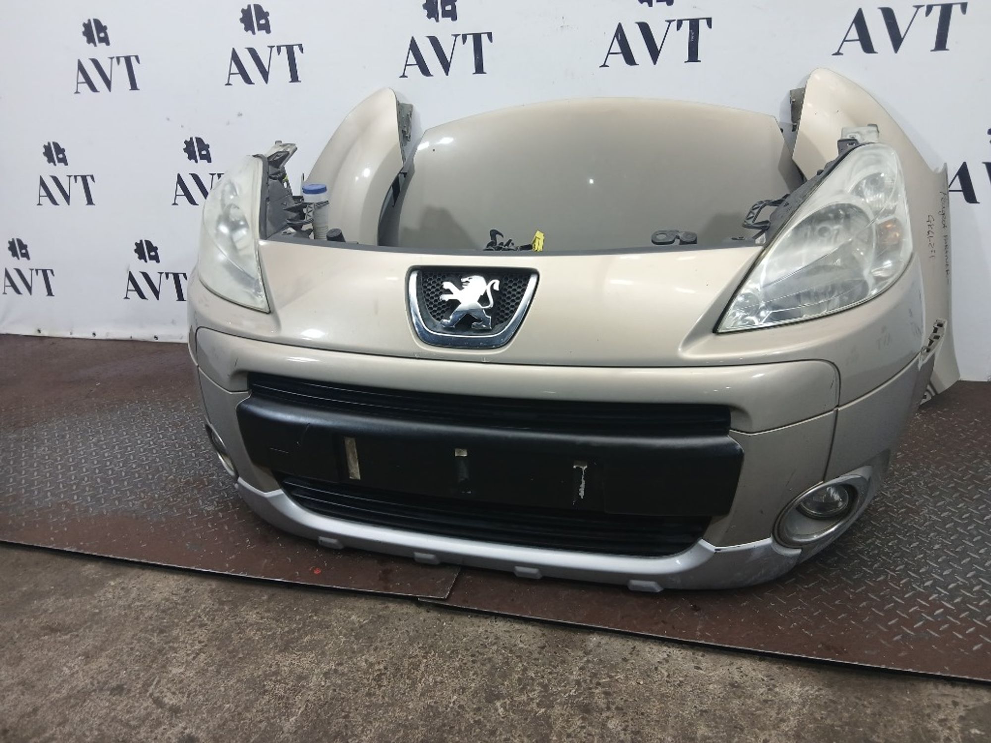 Ноускат (Nose Cut) Peugeot Partner 9682966577, 110000 рублей, Москва