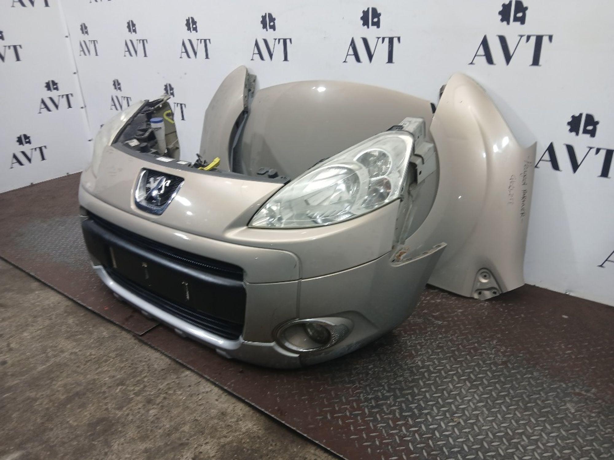 Ноускат (Nose Cut) Peugeot Partner 9682966577, 110000 рублей, Москва