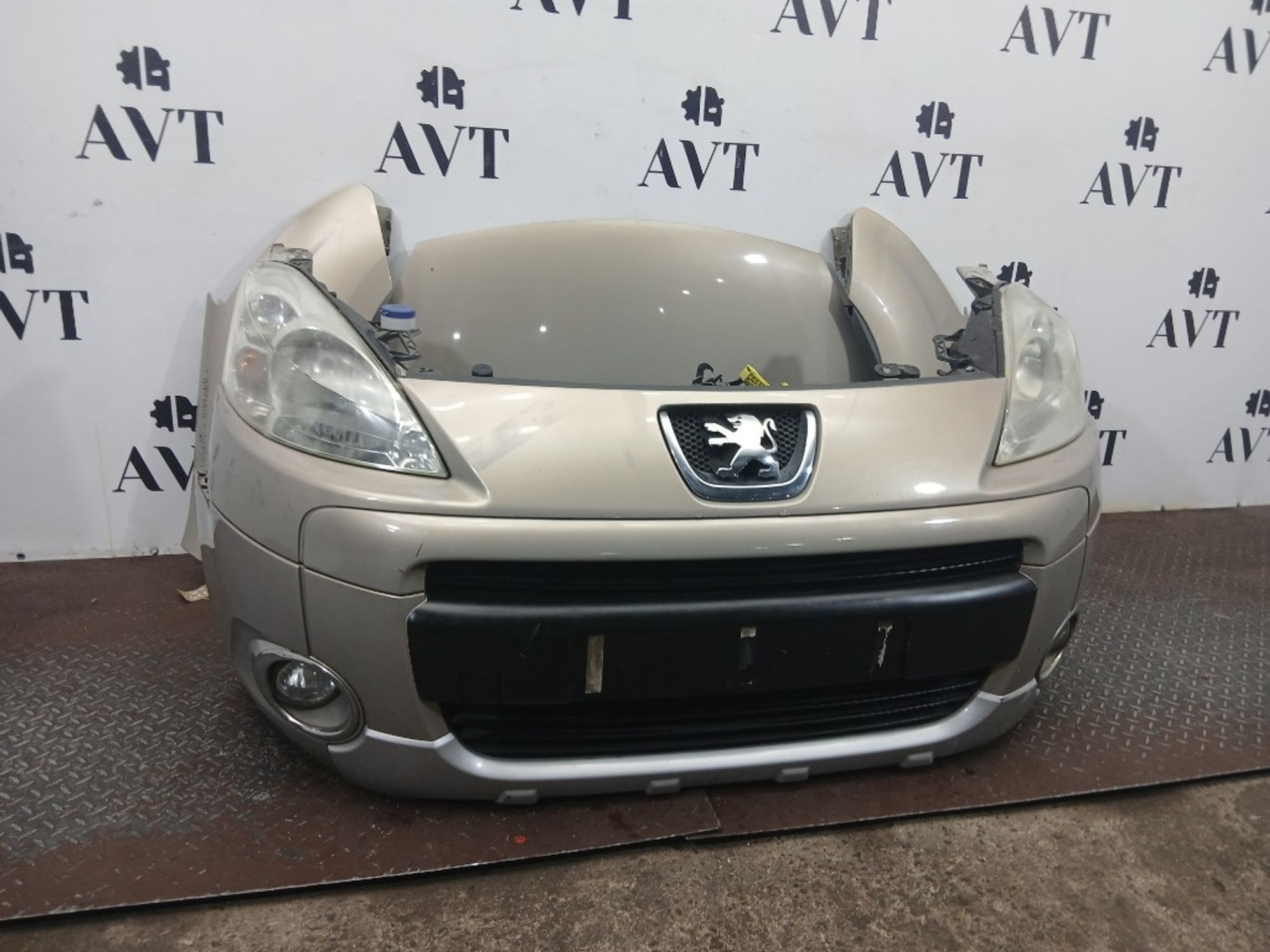 Ноускат (Nose Cut) Peugeot Partner 9682966577, 110000 рублей, Москва