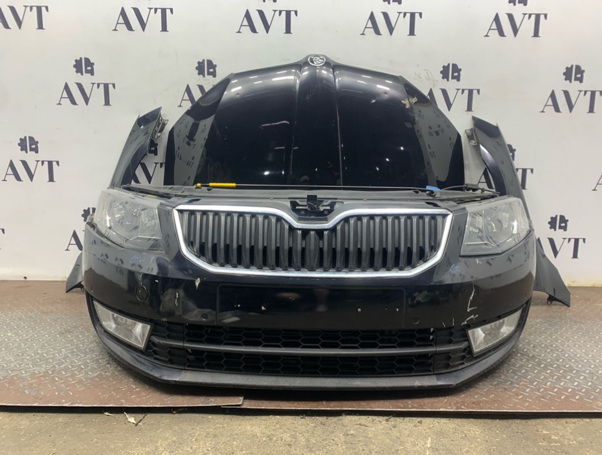 Ноускат (Nose Cut) Skoda Octavia A7 5E0807221, 155000 рублей, Москва
