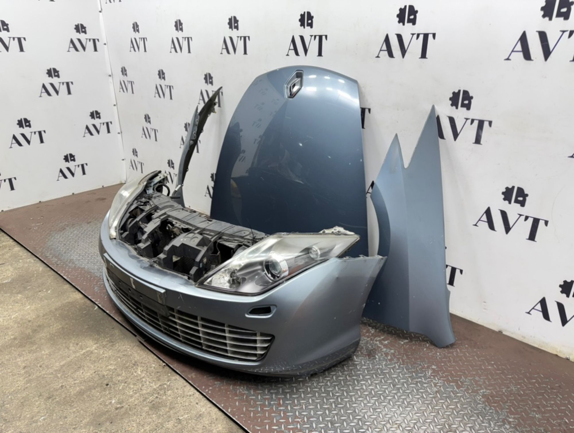 Ноускат (Nose Cut) Renault Laguna X91 620106248R, 125000 рублей, Москва