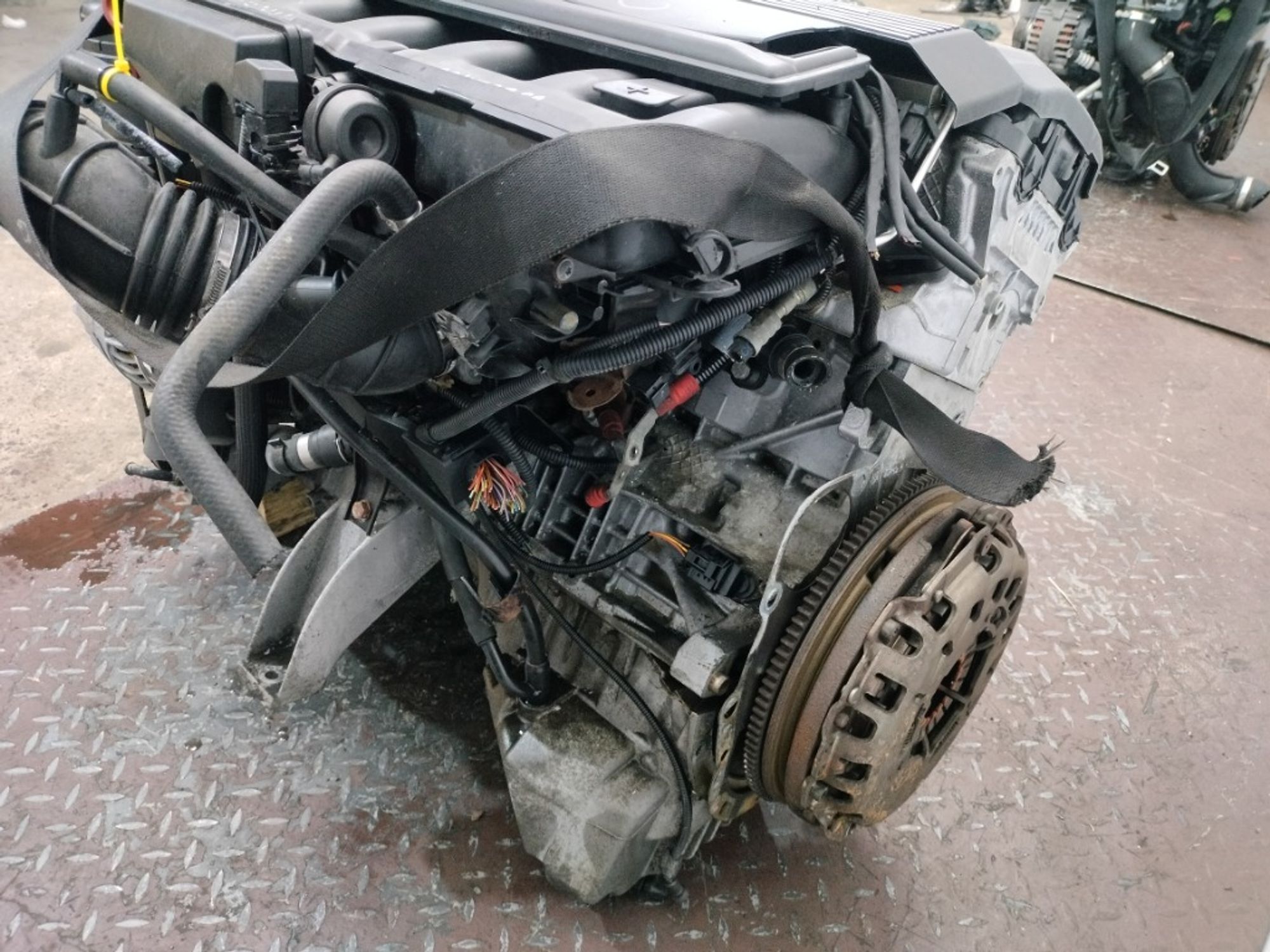 Двигатель BMW 5-Series M54B22 M54B22, 100000 рублей, Москва