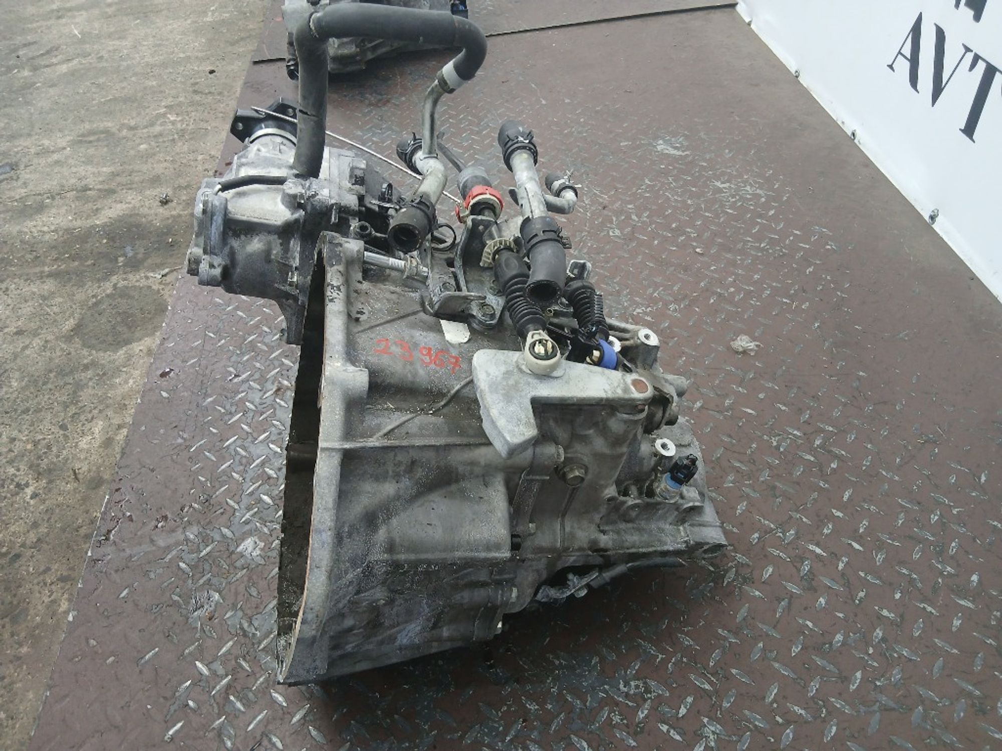 МКПП Nissan X-Trail M9R830 NONR, 20000 рублей, Москва