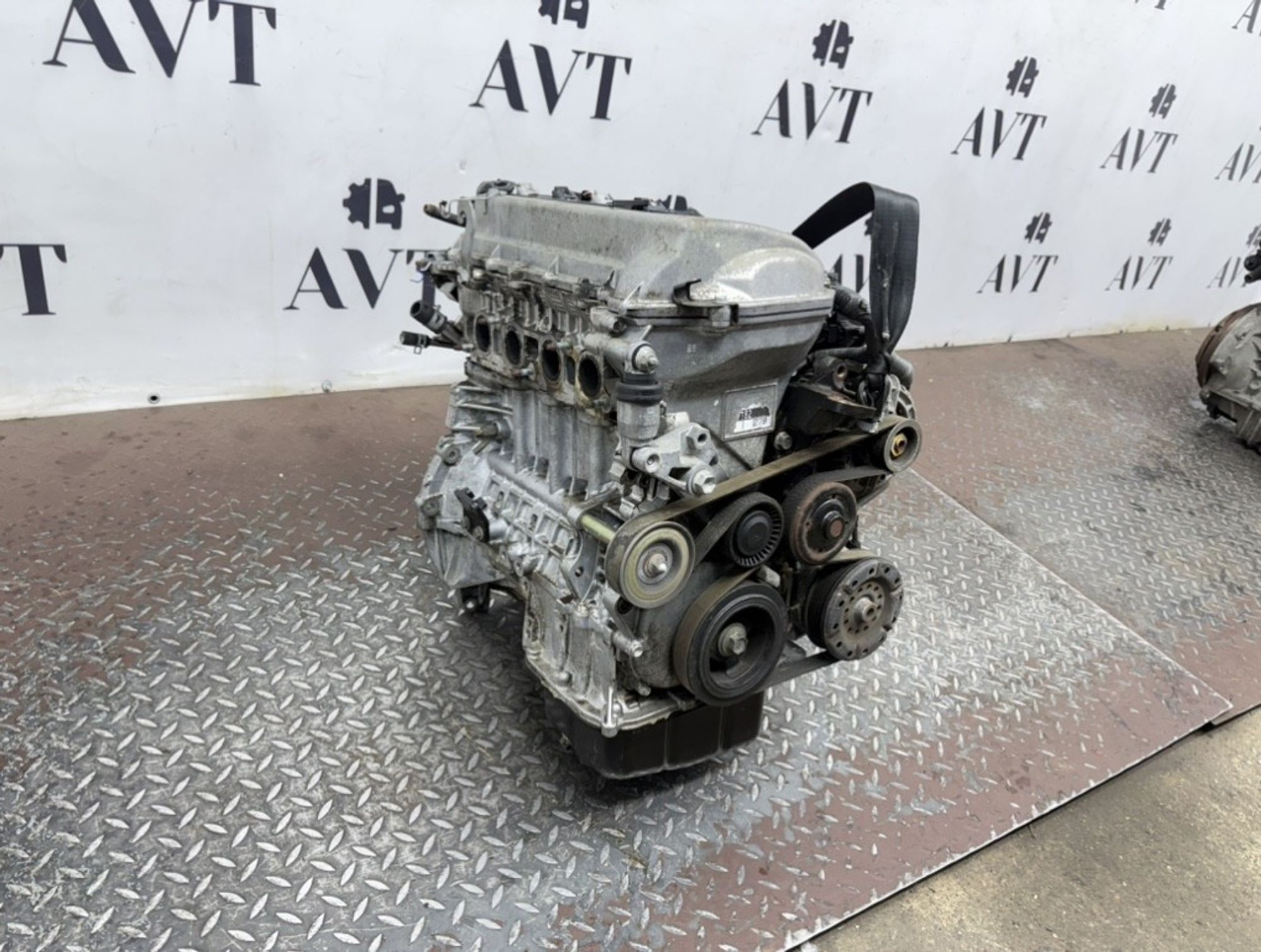 Двигатель Toyota Avensis T250 1ZZ-FE 1ZZ-FE, 100000 рублей, Москва