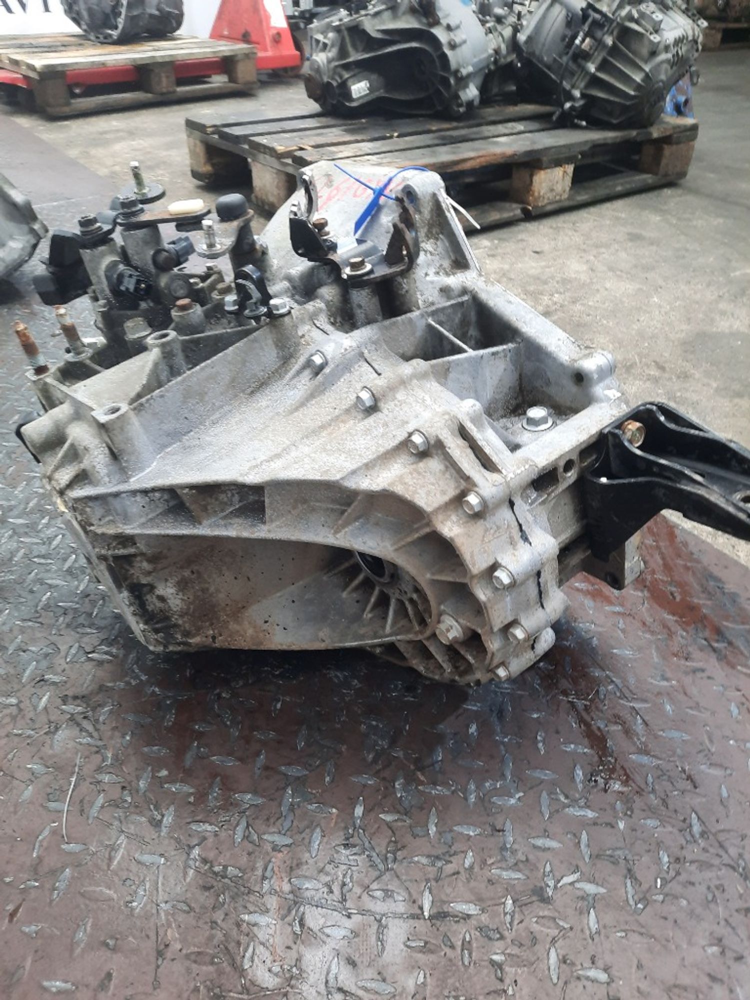 МКПП Hyundai Santa Fe 2 D4HB nonr, 20000 рублей, Москва