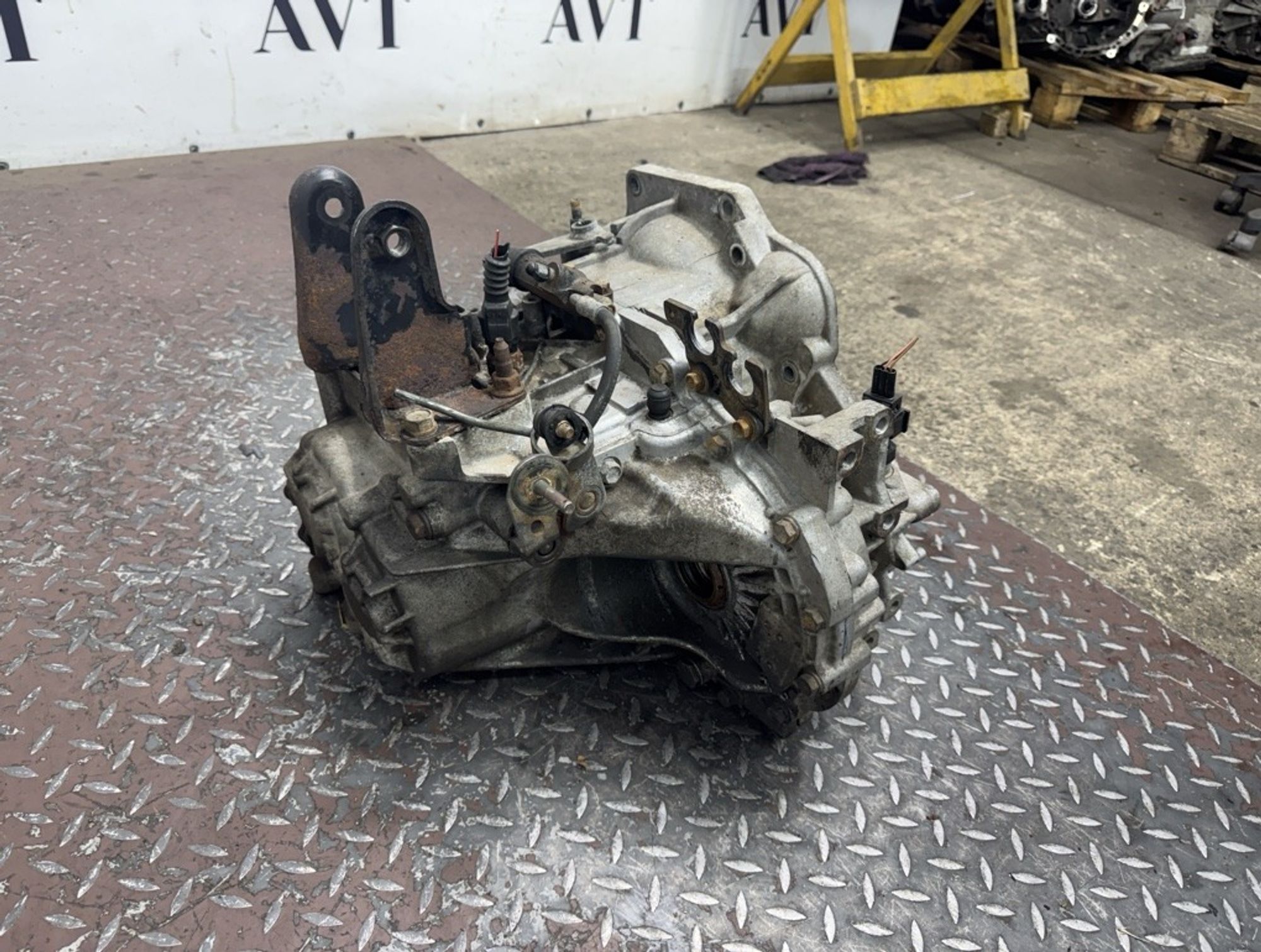 МКПП Hyundai Trajet 1 G4GC, 22000 рублей, Москва