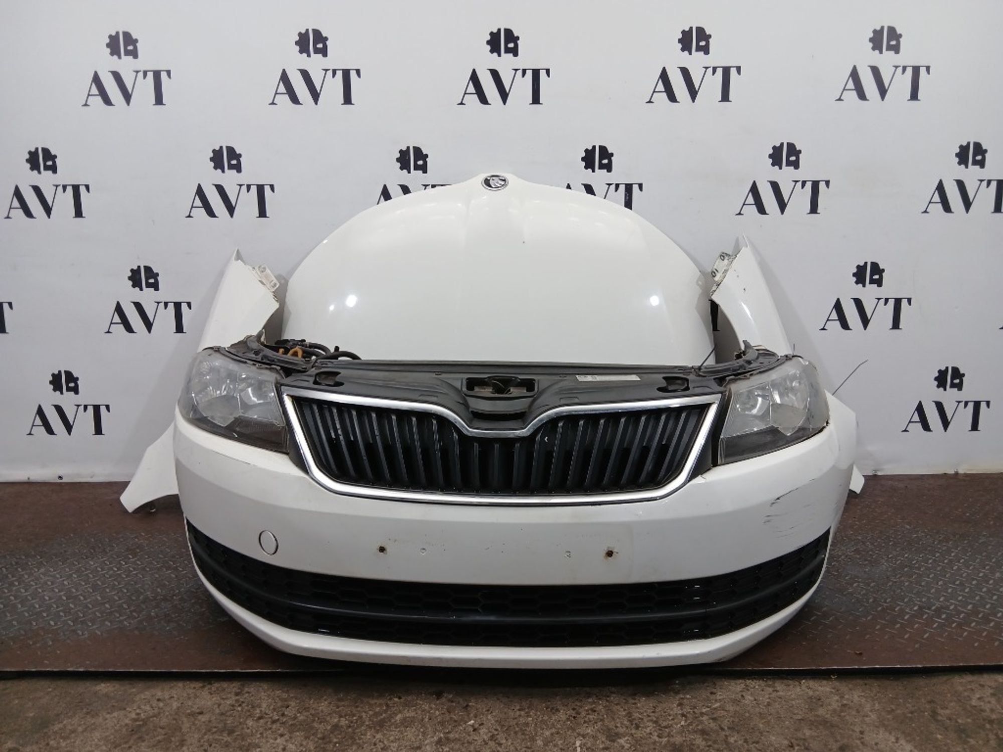 Ноускат (Nose Cut) Skoda Rapid 60U807221F, 150000 рублей, Москва