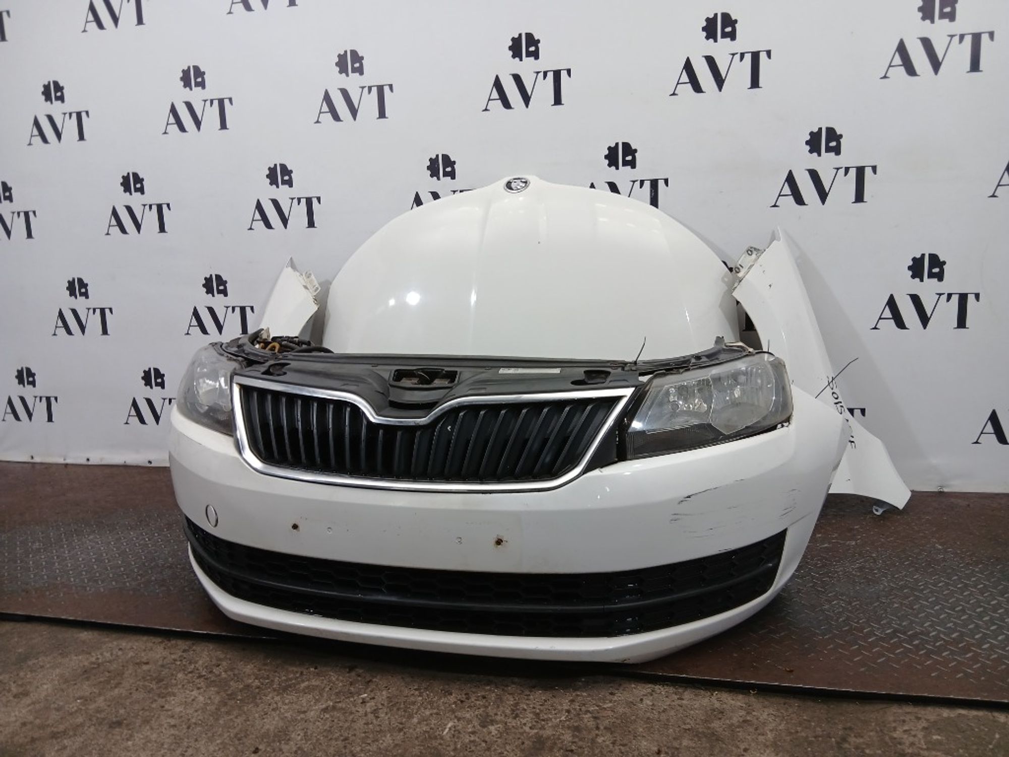 Ноускат (Nose Cut) Skoda Rapid 60U807221F, 150000 рублей, Москва