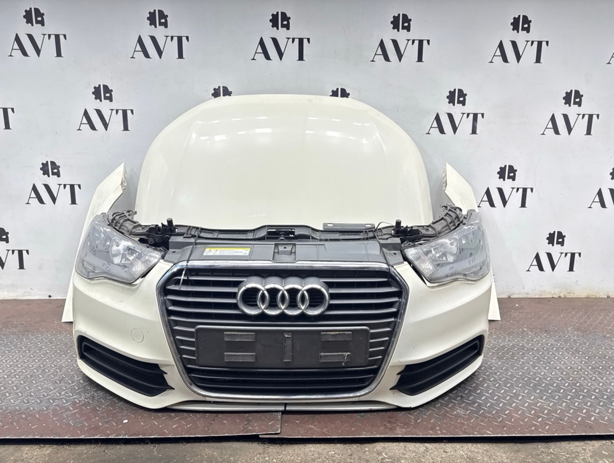 Ноускат (Nose Cut) Audi A1 8X 8X0807065, 125000 рублей, Москва