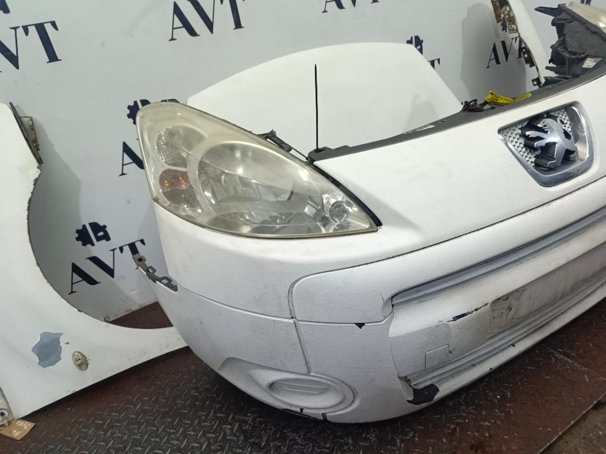 Ноускат (Nose Cut) Peugeot Partner, 100000 рублей, Москва