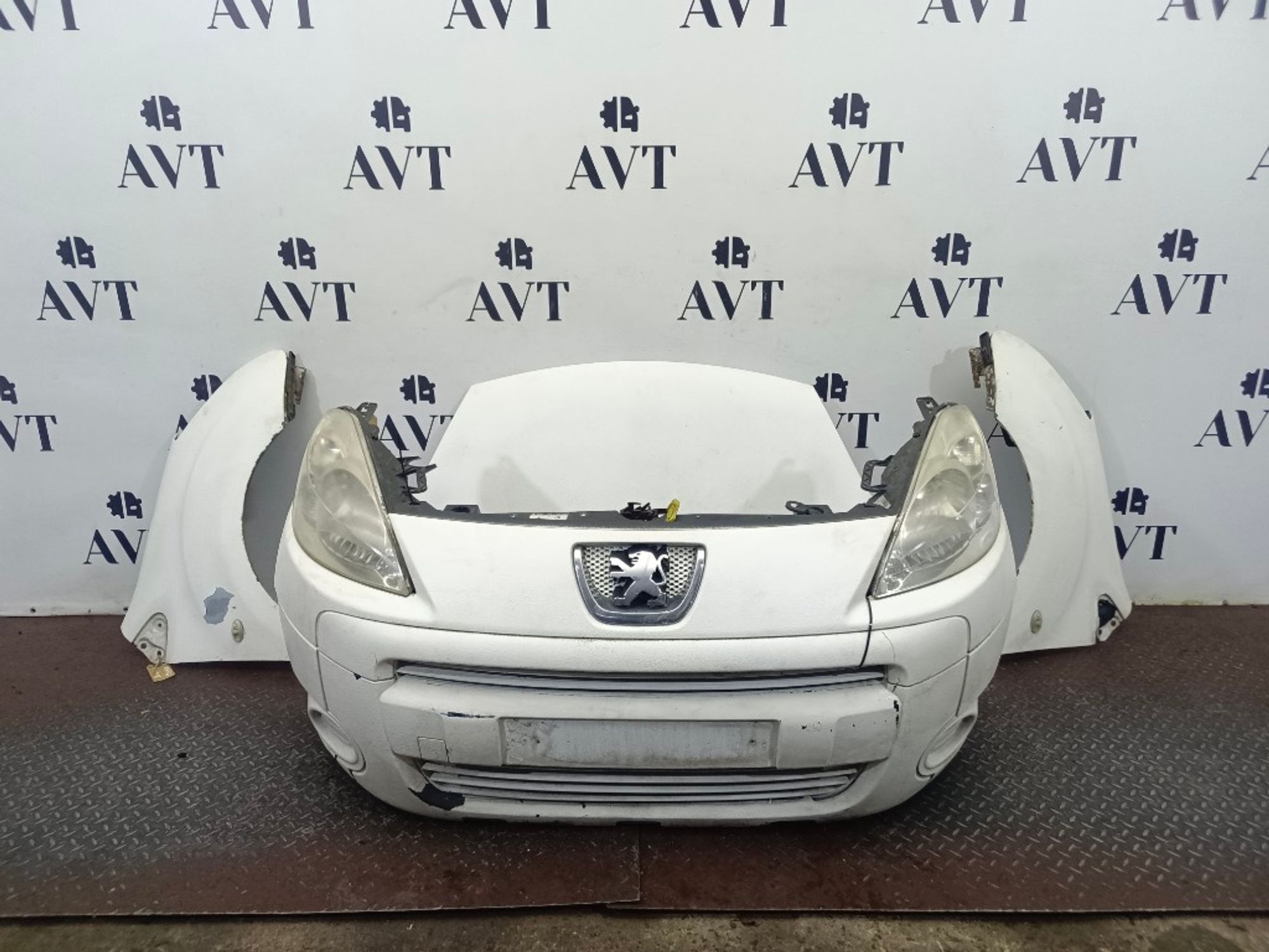 Ноускат (Nose Cut) Peugeot Partner, 100000 рублей, Москва