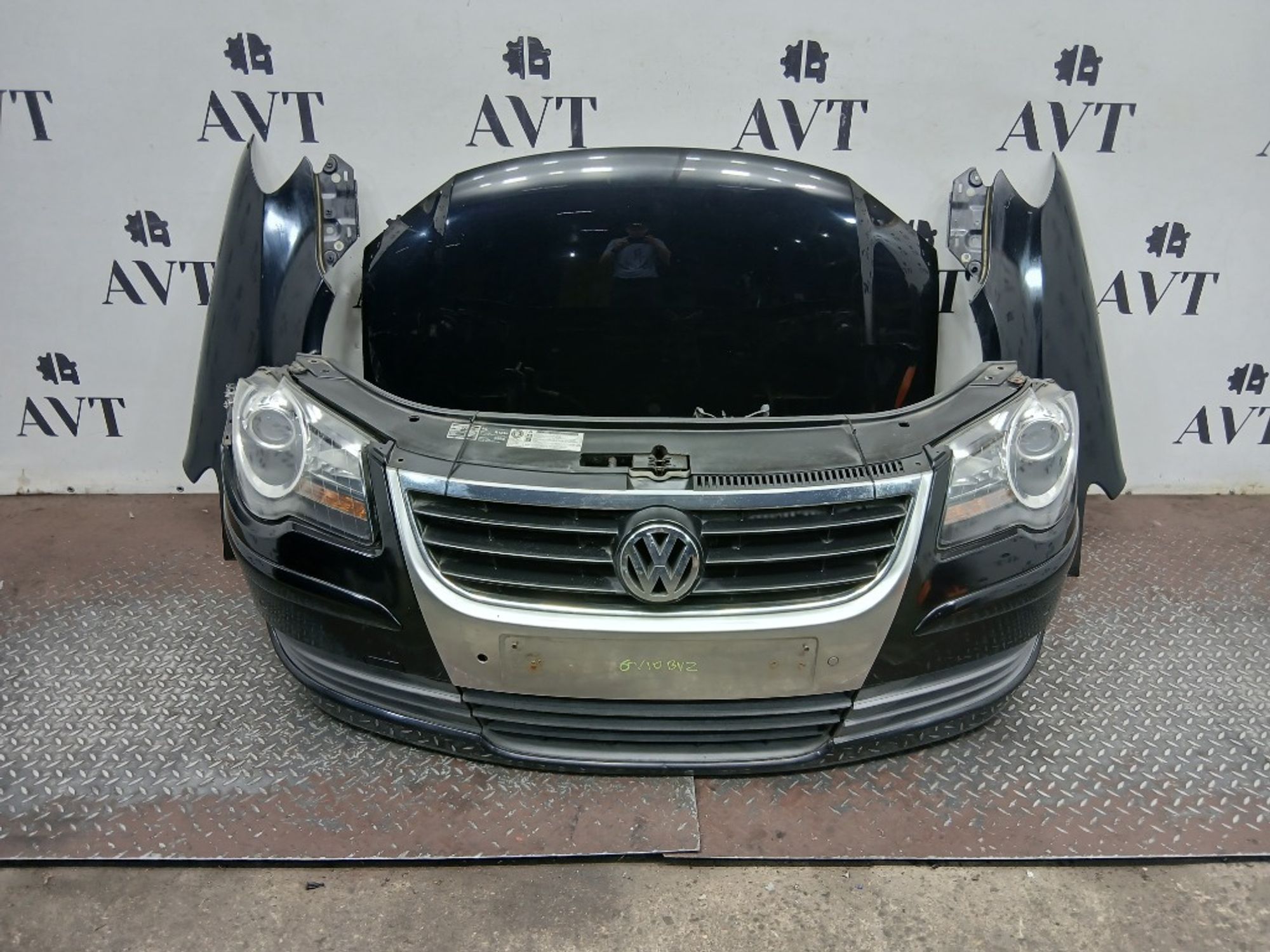 Ноускат (Nose Cut) Volkswagen Touran 1T0807221D, 85000 рублей, Москва