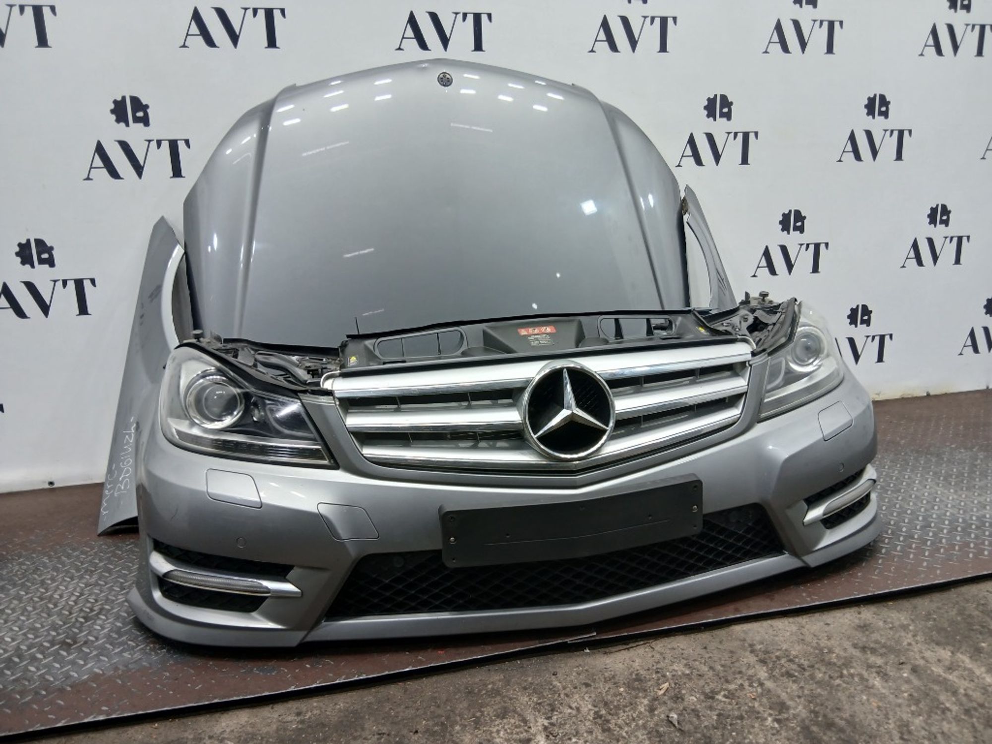Ноускат (Nose Cut) Mercedes-Benz C-Class W204 A20488078479999, 185000 рублей, Москва