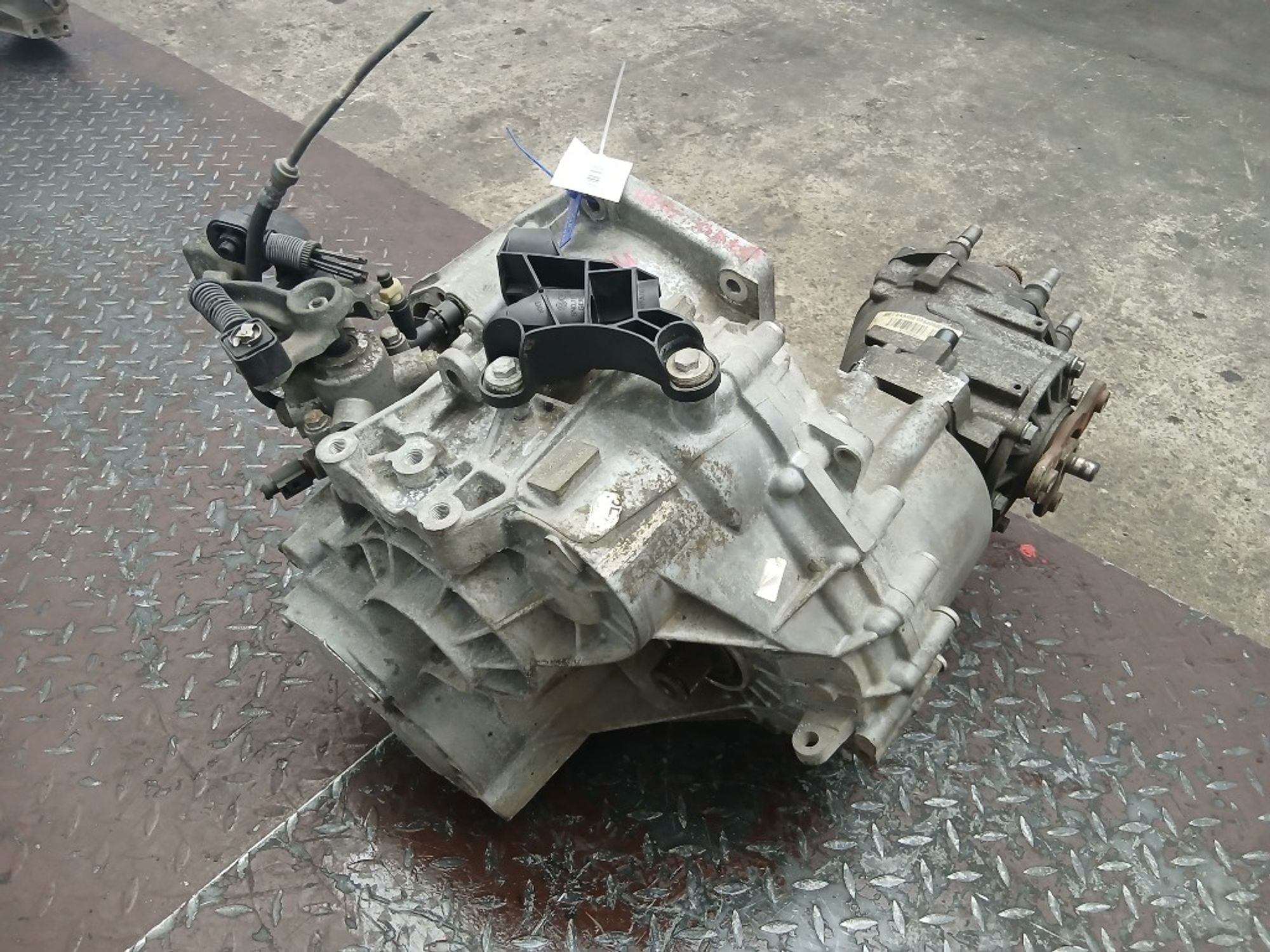 МКПП Volkswagen Tiguan CFGB LMU, 37000 рублей, Москва