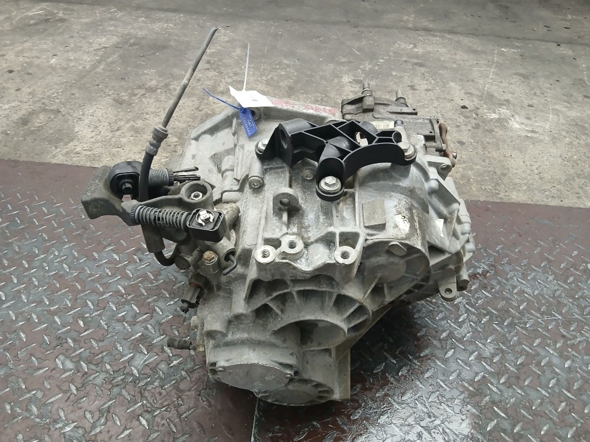 МКПП Volkswagen Tiguan CFGB LMU, 37000 рублей, Москва